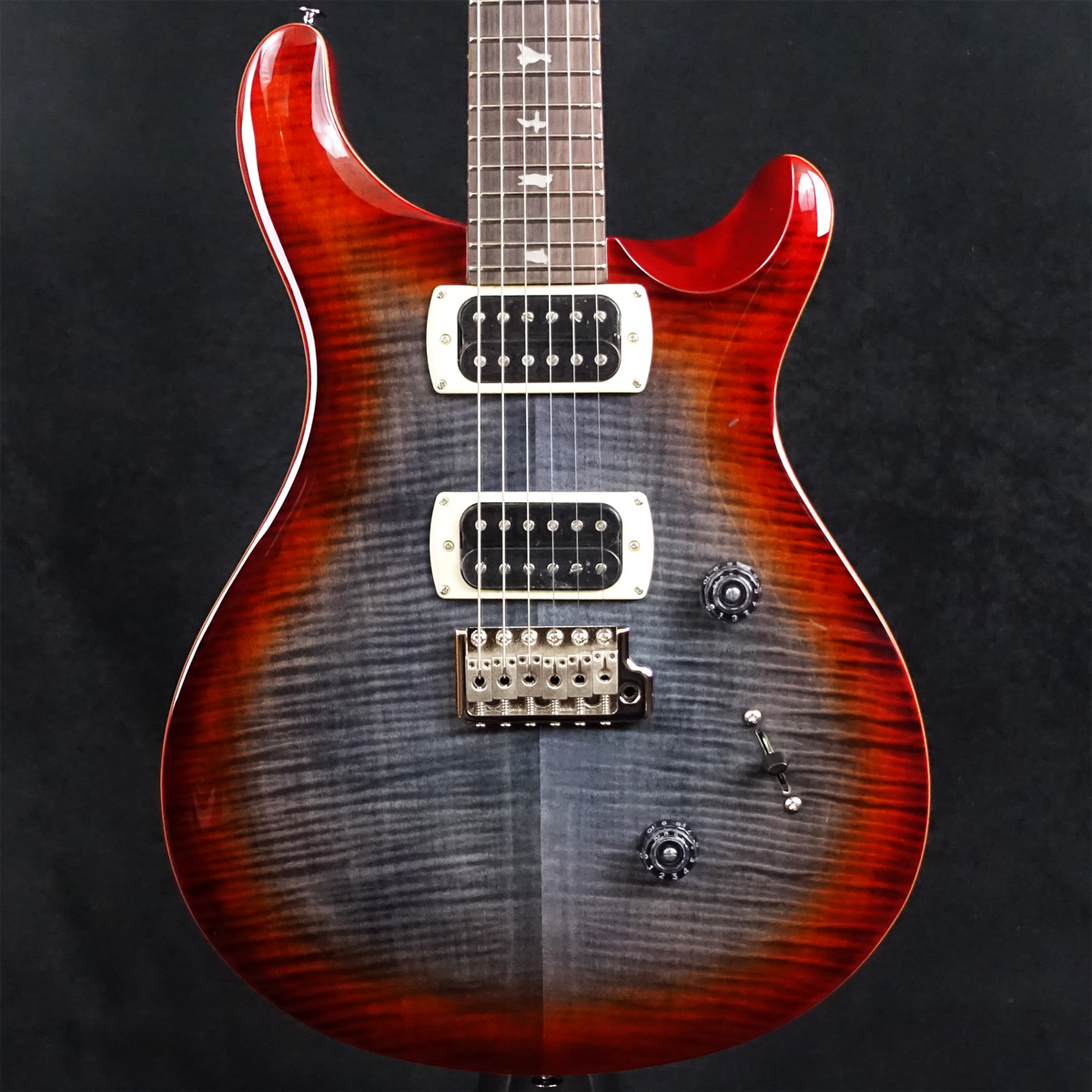 h*4様 美品韓国製 PRS SE custom エレキギター 新品gotohロ SE Custom 24 Charcoal Cherry Burst 2025 Paul Reed Smith