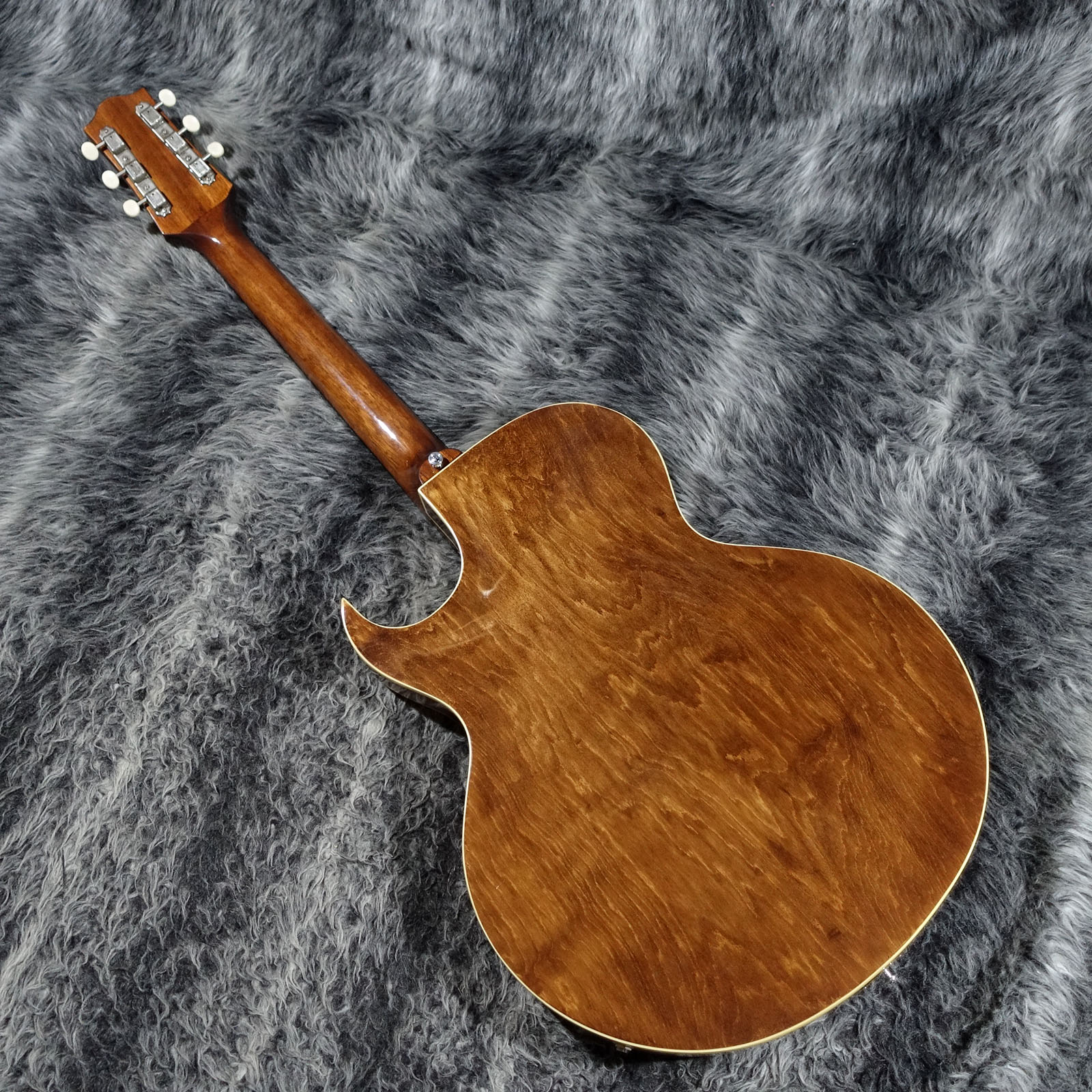 LH-302T-CVS The Loar エレクトリックギター フルアコ 商品詳細