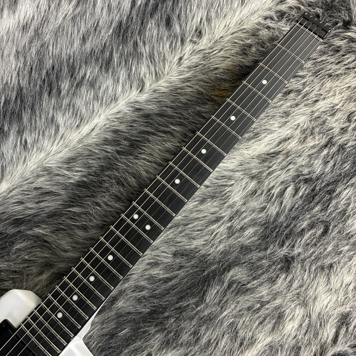 Spirit GT-Pro Deluxe HSH White Steinberger エレクトリックギター
