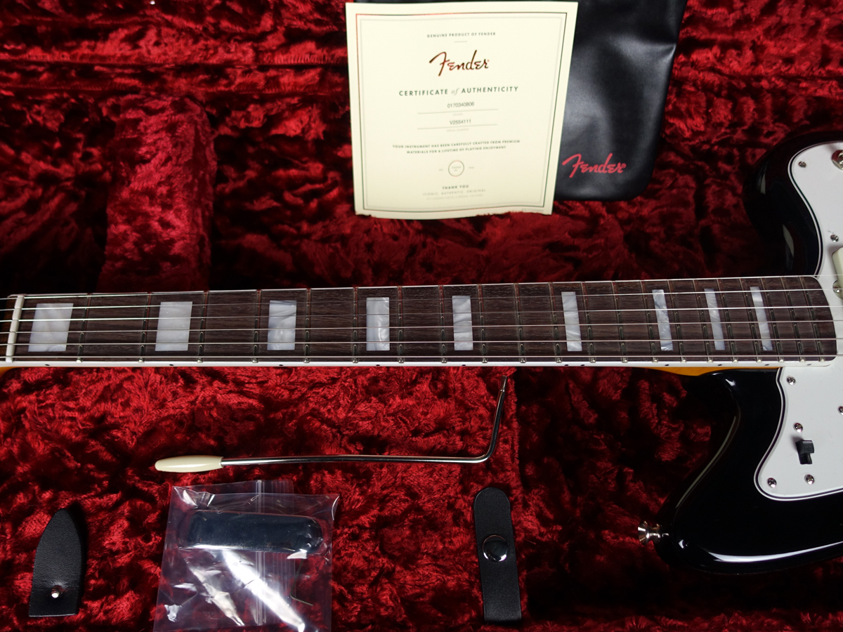 Limited Edition American Vintage II 1966 Jazzmaster Black Fender