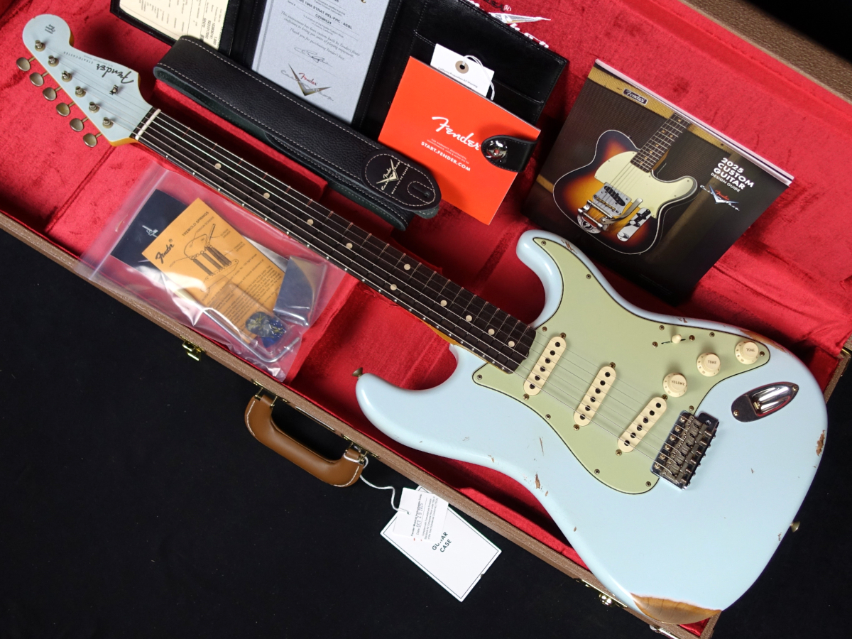 Limited Edition 1960 Stratocaster Relic Matching Head Aged Sonic