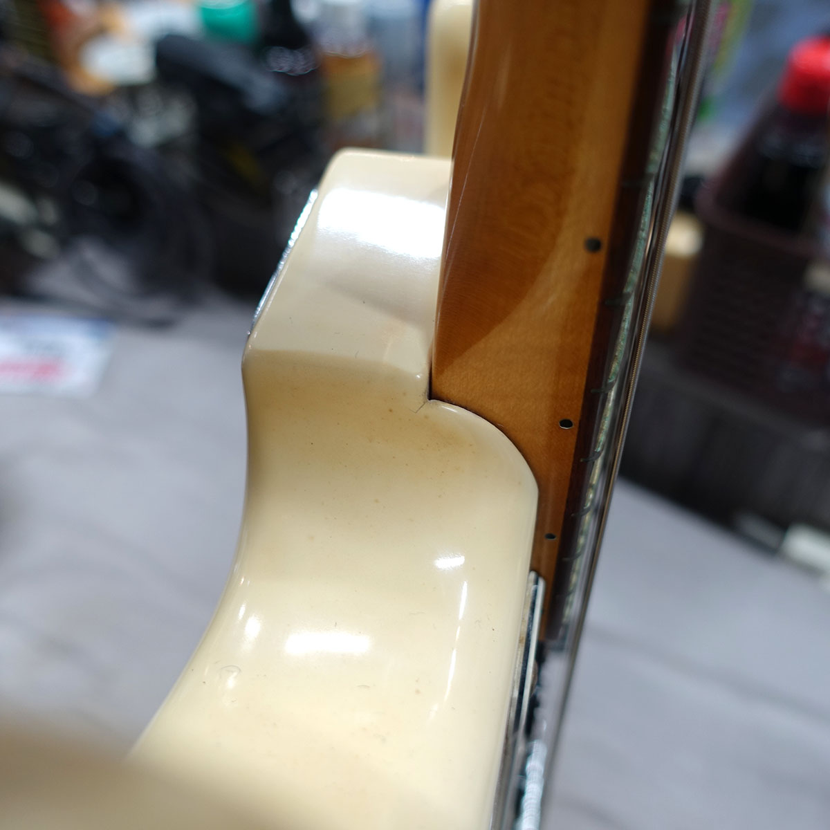 ST72-55 Fender Japan エレクトリックギター ストラトキャスタータイプ