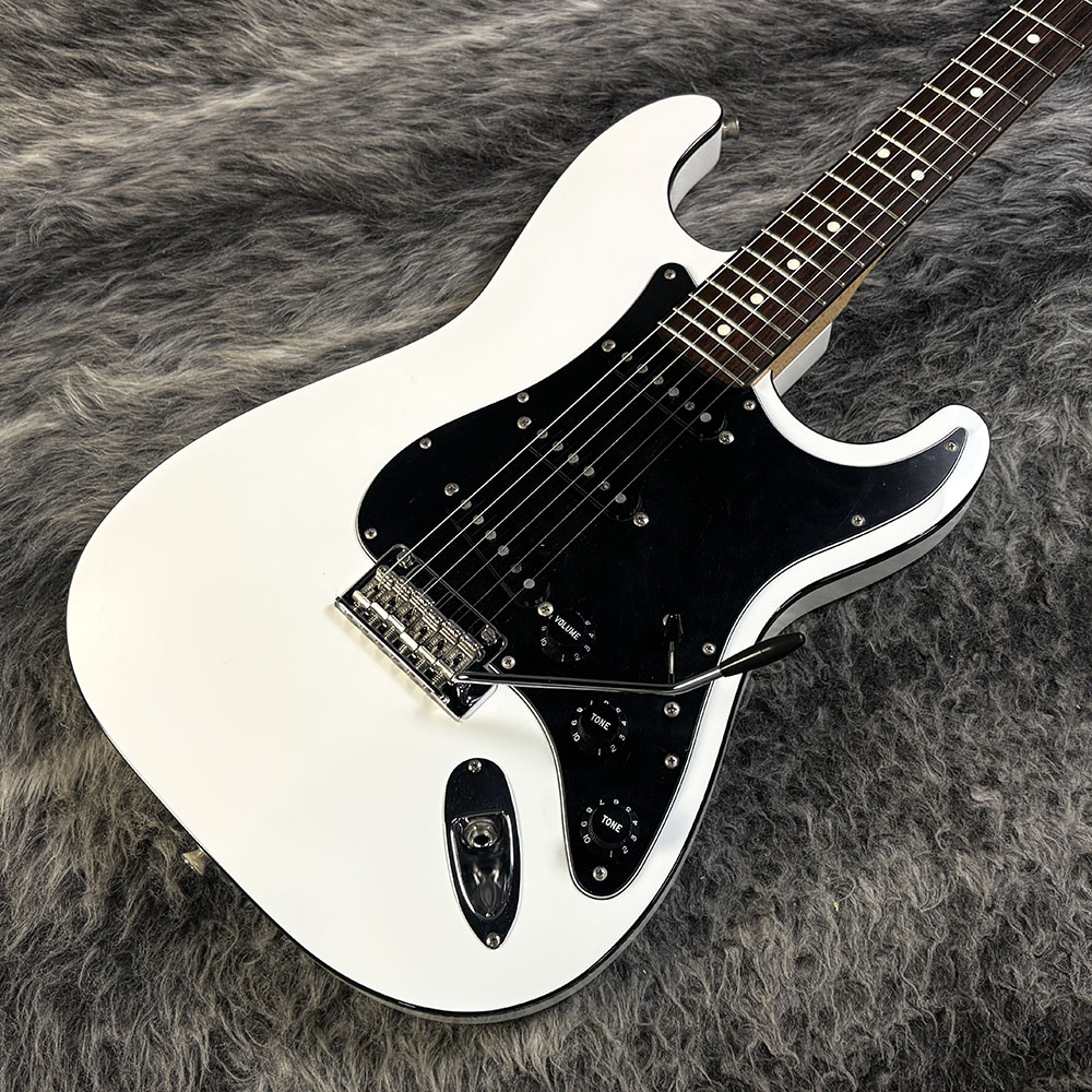 Made in Japan Aerodyne II Stratocaster Arctic White Fender