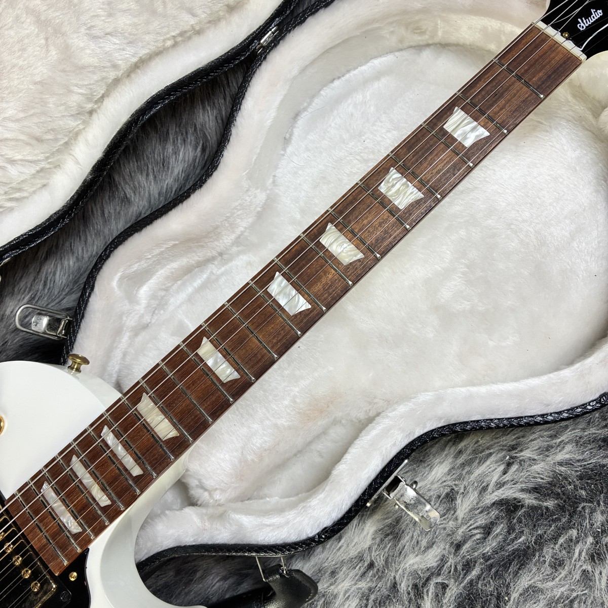 Gibson Les Paul Studio Gold Hardware Alpine white 2017 Gibson