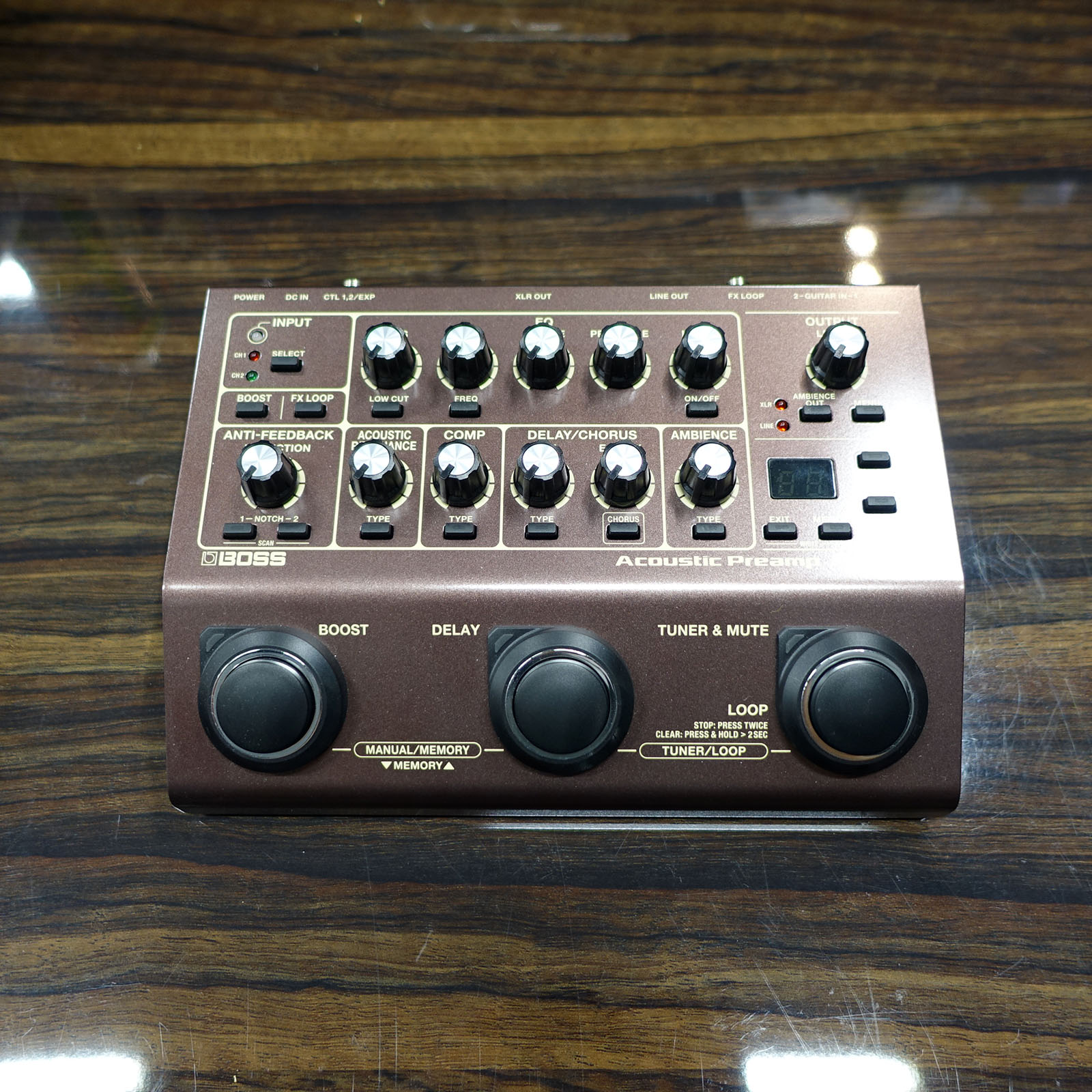 AD-10 Acoustic Preamp BOSS アコースティック・ギター用エフェクター