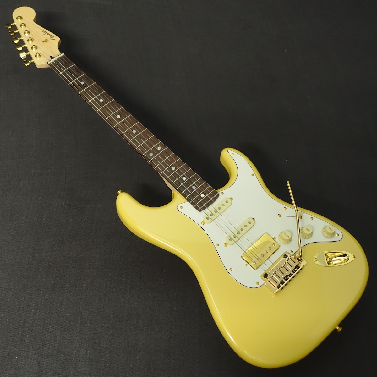 Erino Yumiki Stratocaster Yellow Pearl Fender エレクトリックギター