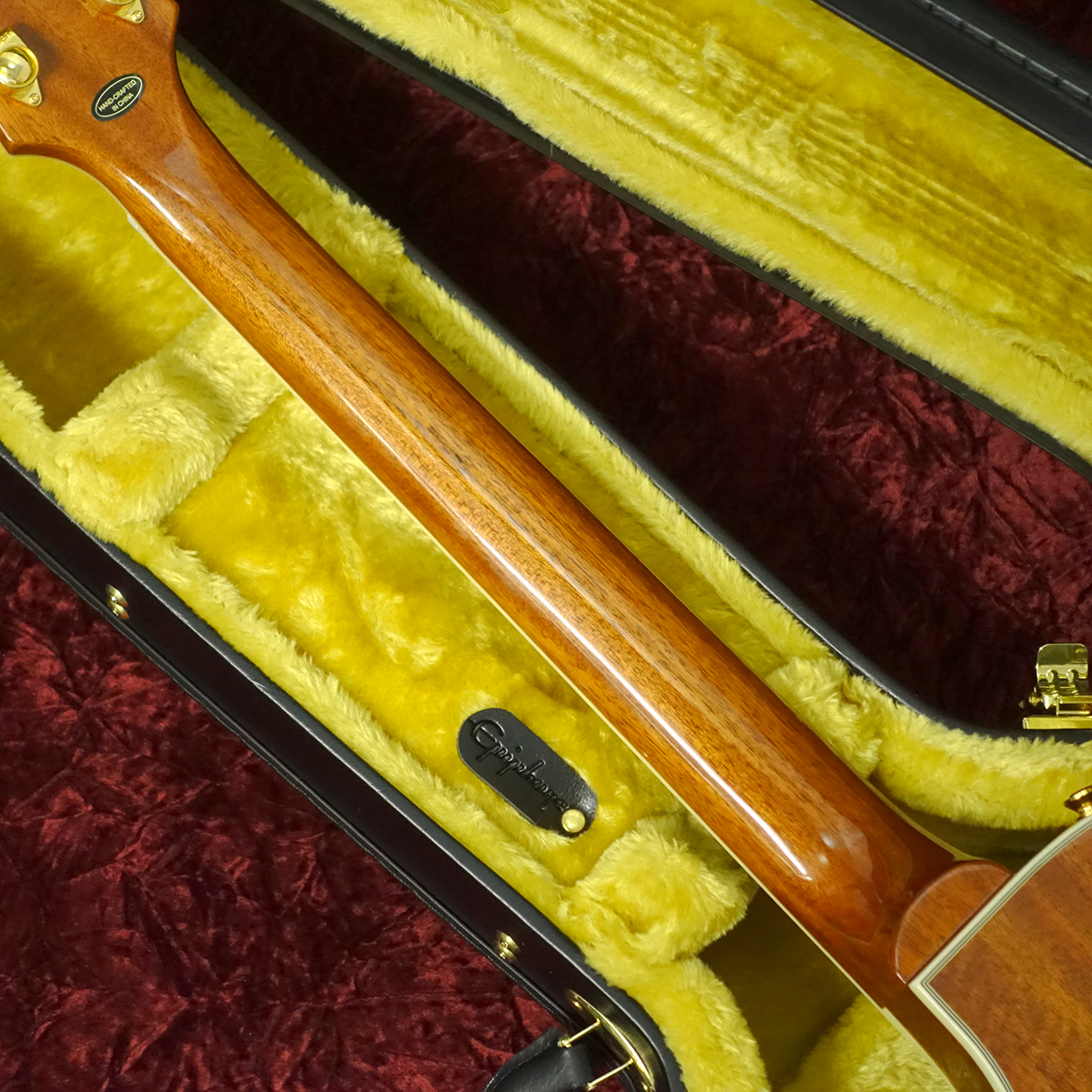 Inspired by Gibson Custom Dealer Select Les Paul Custom Figured