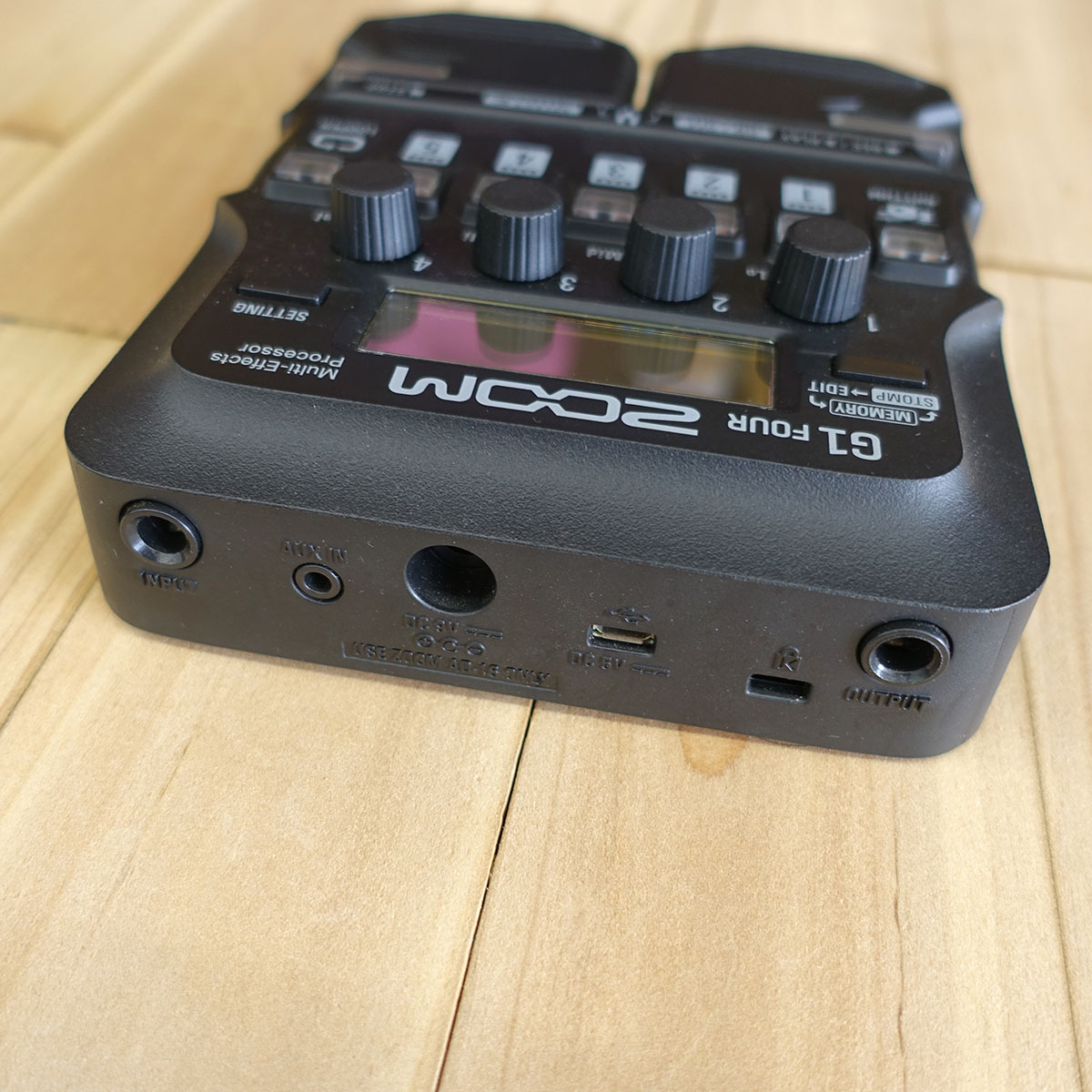 G1 FOUR ZOOM ギター用エフェクター マルチエフェクター 商品詳細