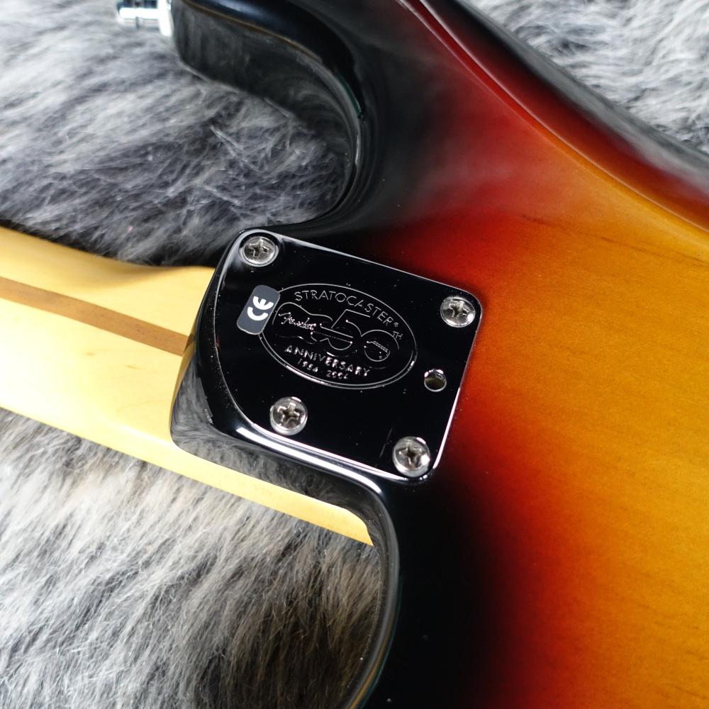 50th Anniversary American Deluxe Stratocaster 3-Color Sunburst
