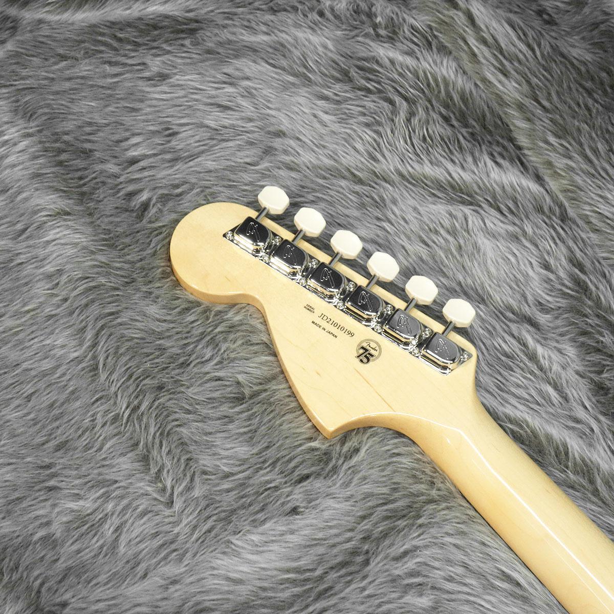 Made In JapanTraditional 60s Mustang RW Competition Orange Fender