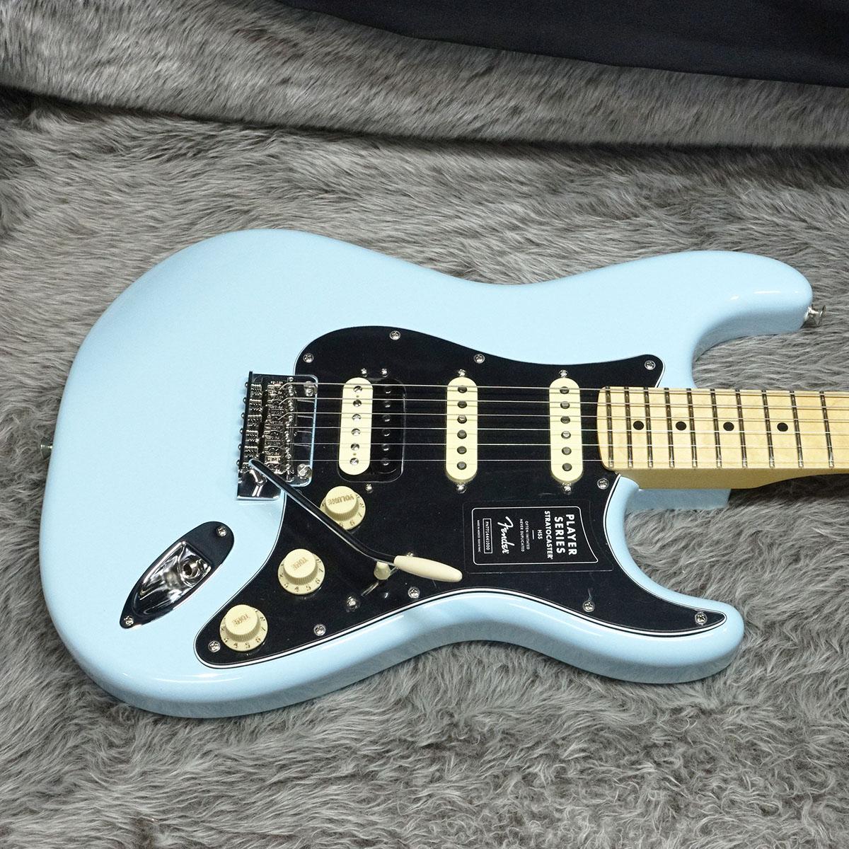 Limited Edition Player Stratocaster HSS MN Sonic Blue Fender