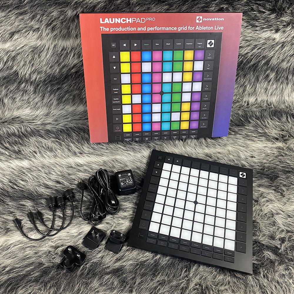 Launchpad Pro [MK3] Novation MIDI関連機器 MIDIコントローラー 商品