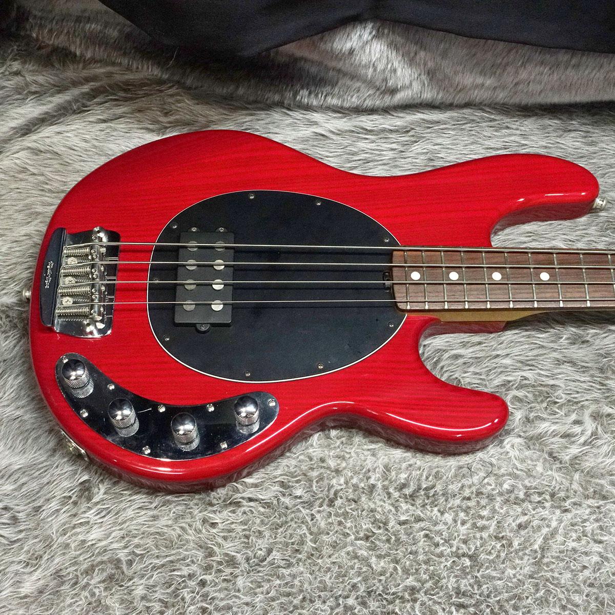 Stingray Translucent Red 【1999年製】 MUSIC MAN エレクトリック