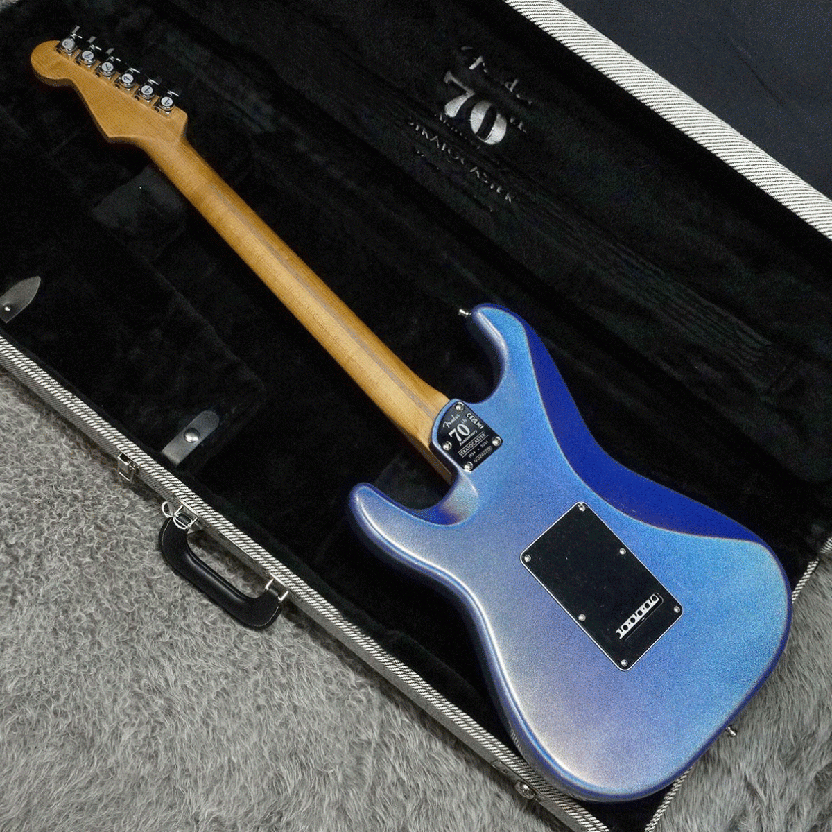 70th Anniversary Ultra Stratocaster HSS MN Amethyst Fender