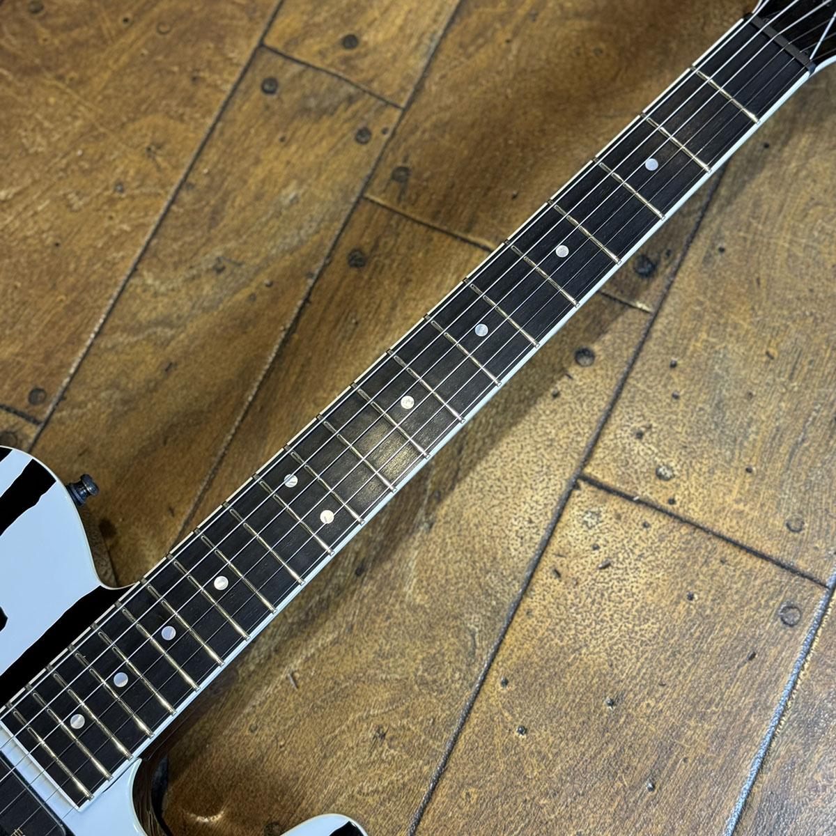 TC-HOTEI.R White Black Line Zodiacworks エレクトリックギター
