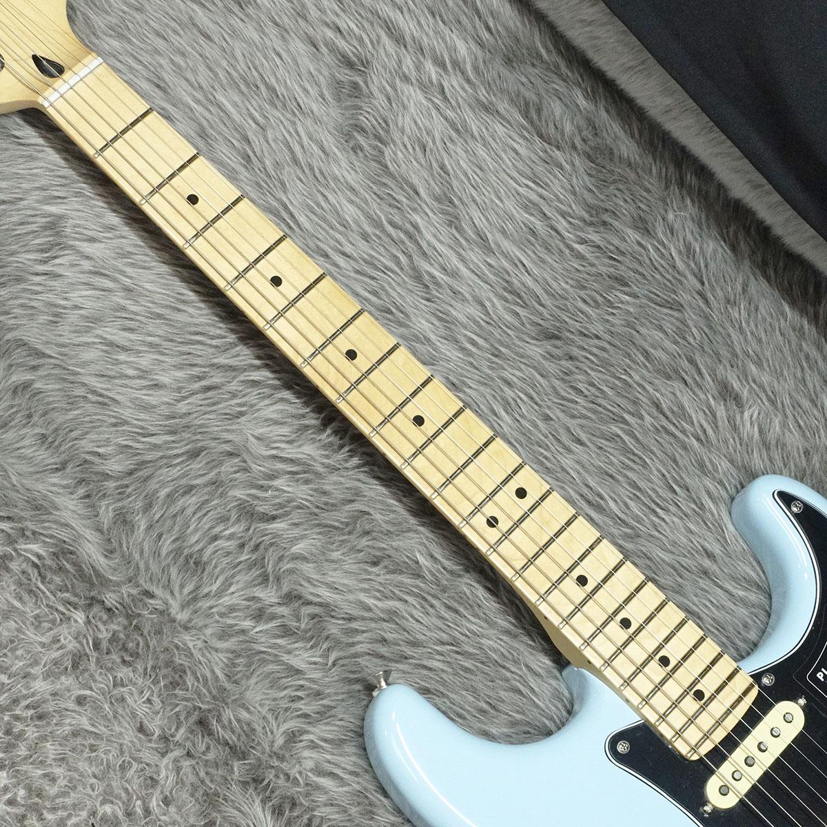 Limited Edition Player Stratocaster HSS MN Sonic Blue Fender