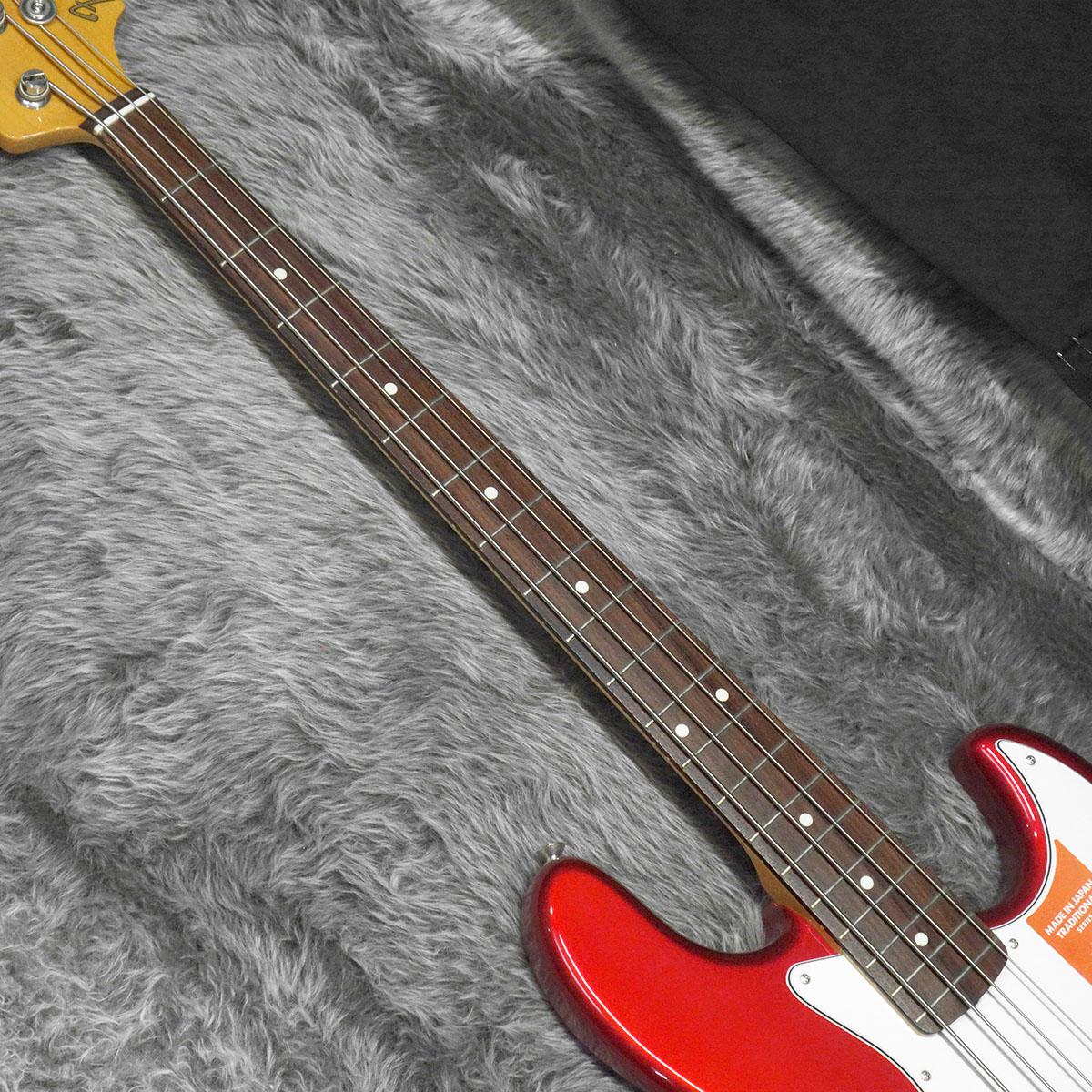 Made In Japan Traditional 60s Jazz Bass Candy Apple Red Fender