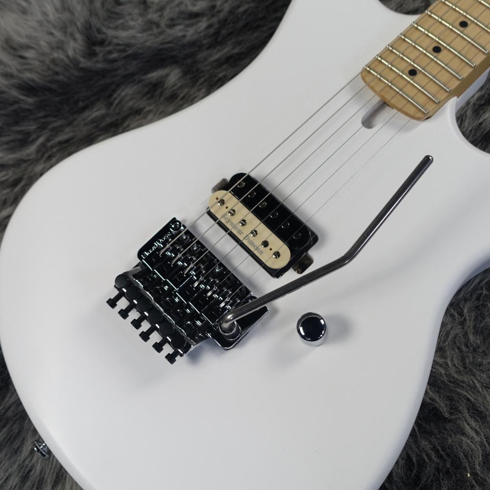 The 84 Matte White KRAMER エレクトリックギター その他のボディー