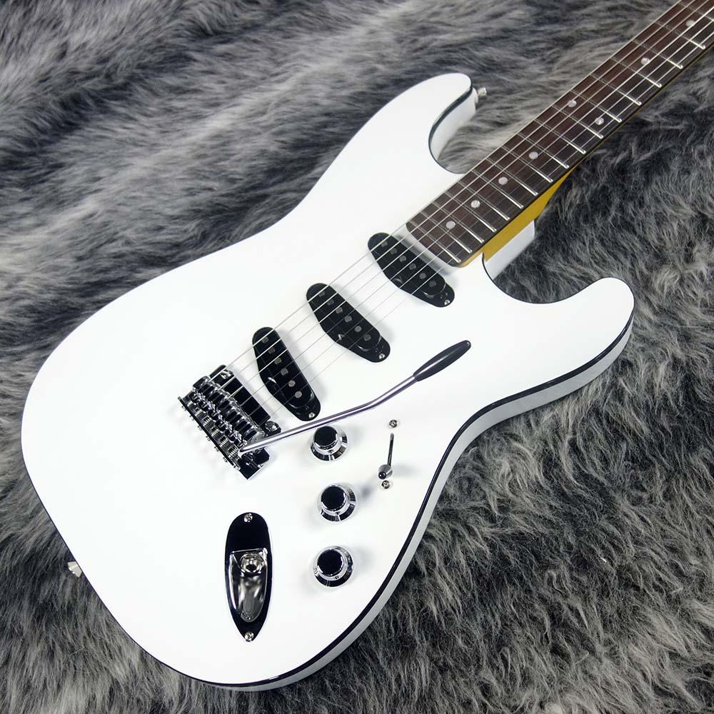 Stratocasterタイプ　ホワイト Fender Jimi Hendrix Stratocaster - Olympic White with Maple