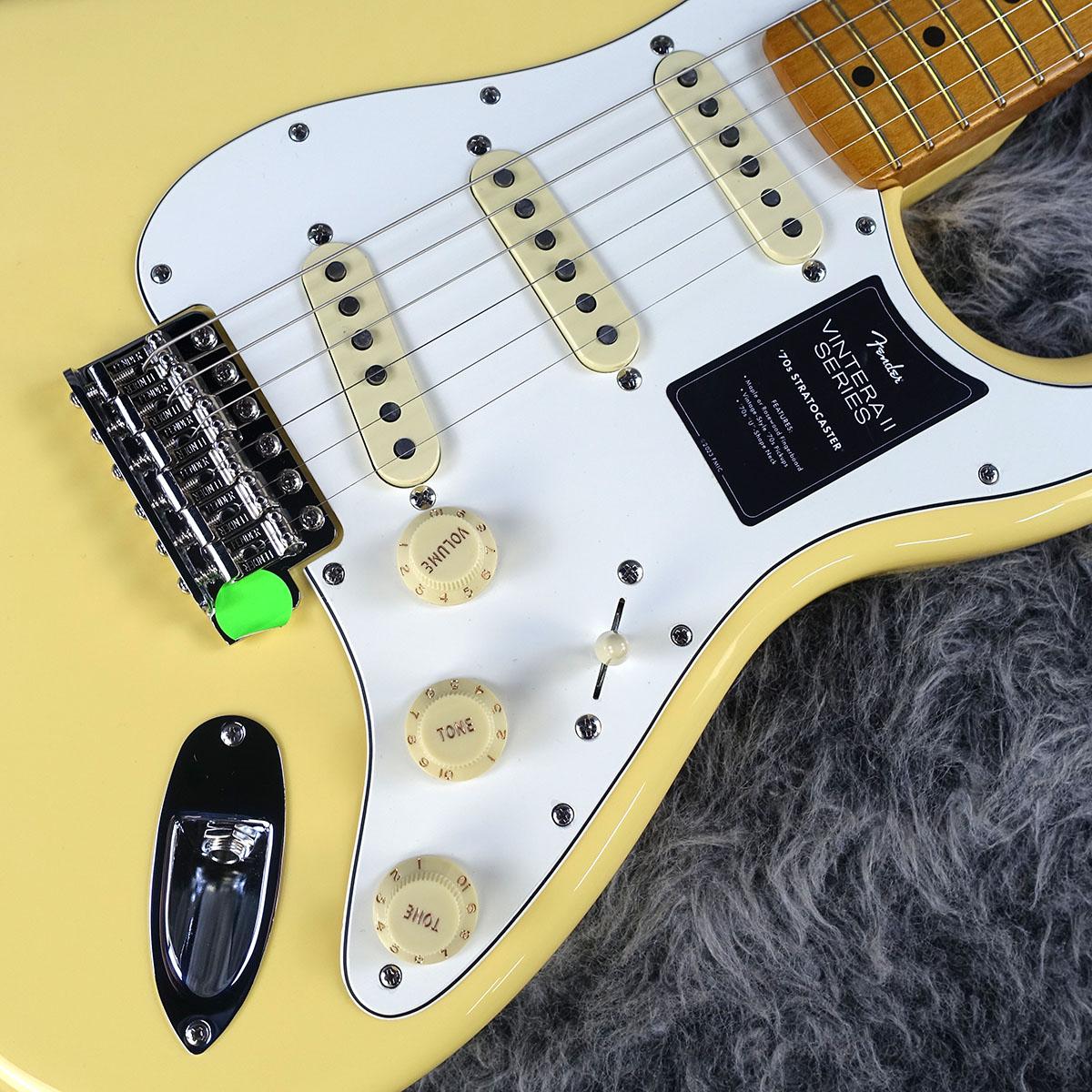 Vintera II '70s Stratocaster Vintage White Fender エレクトリック