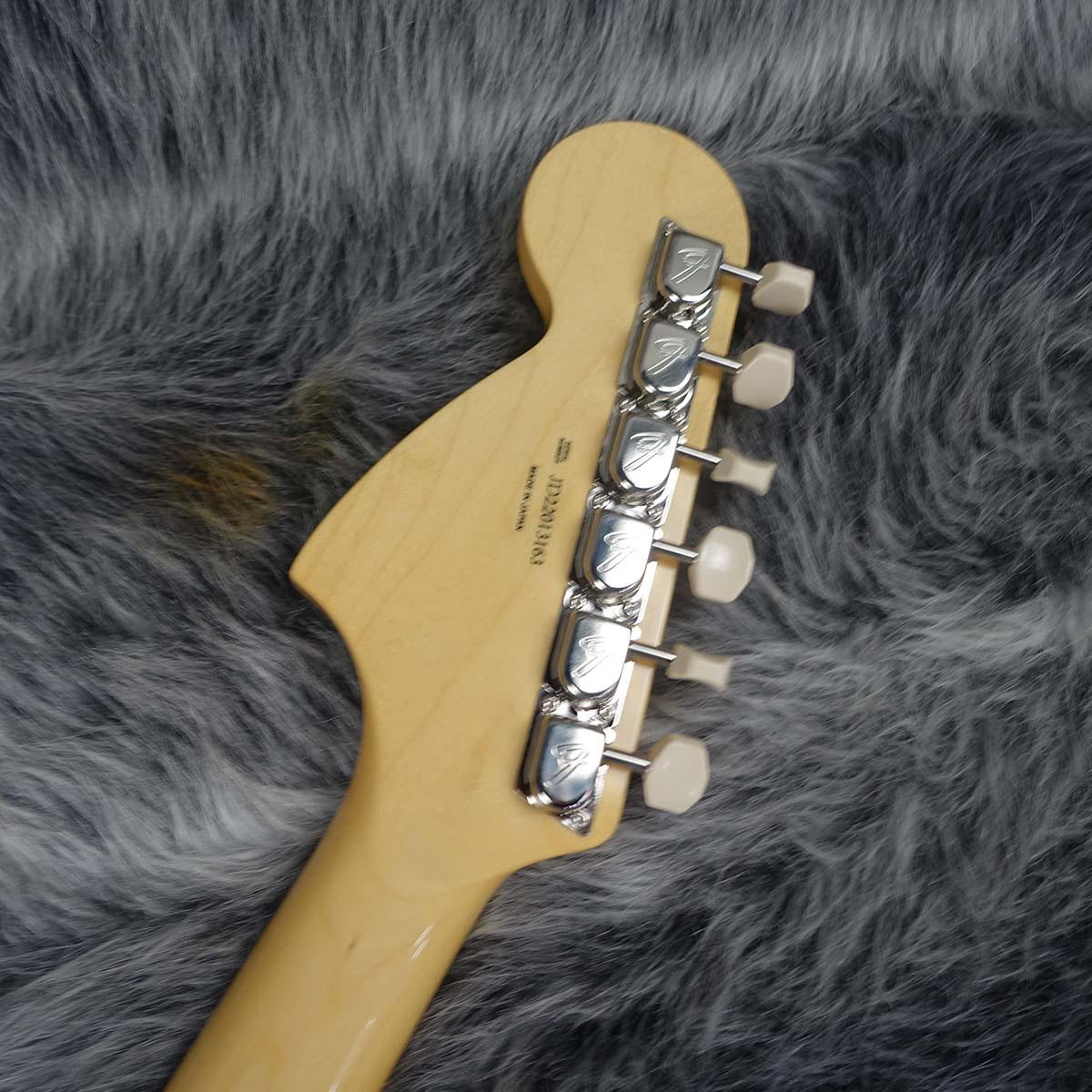 Made in Japan Traditional 60s Mustang Olympic White Fender