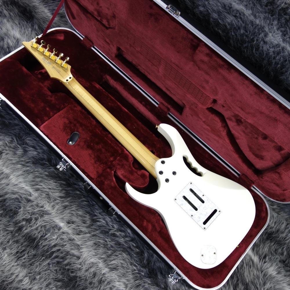 JEM7V White Ibanez エレクトリックギター ストラトキャスタータイプ