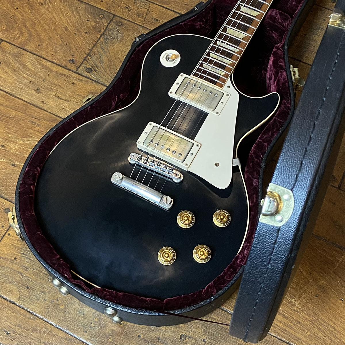 Historic Collection 1957 Les Paul Standard Reissue VOS All Ebony