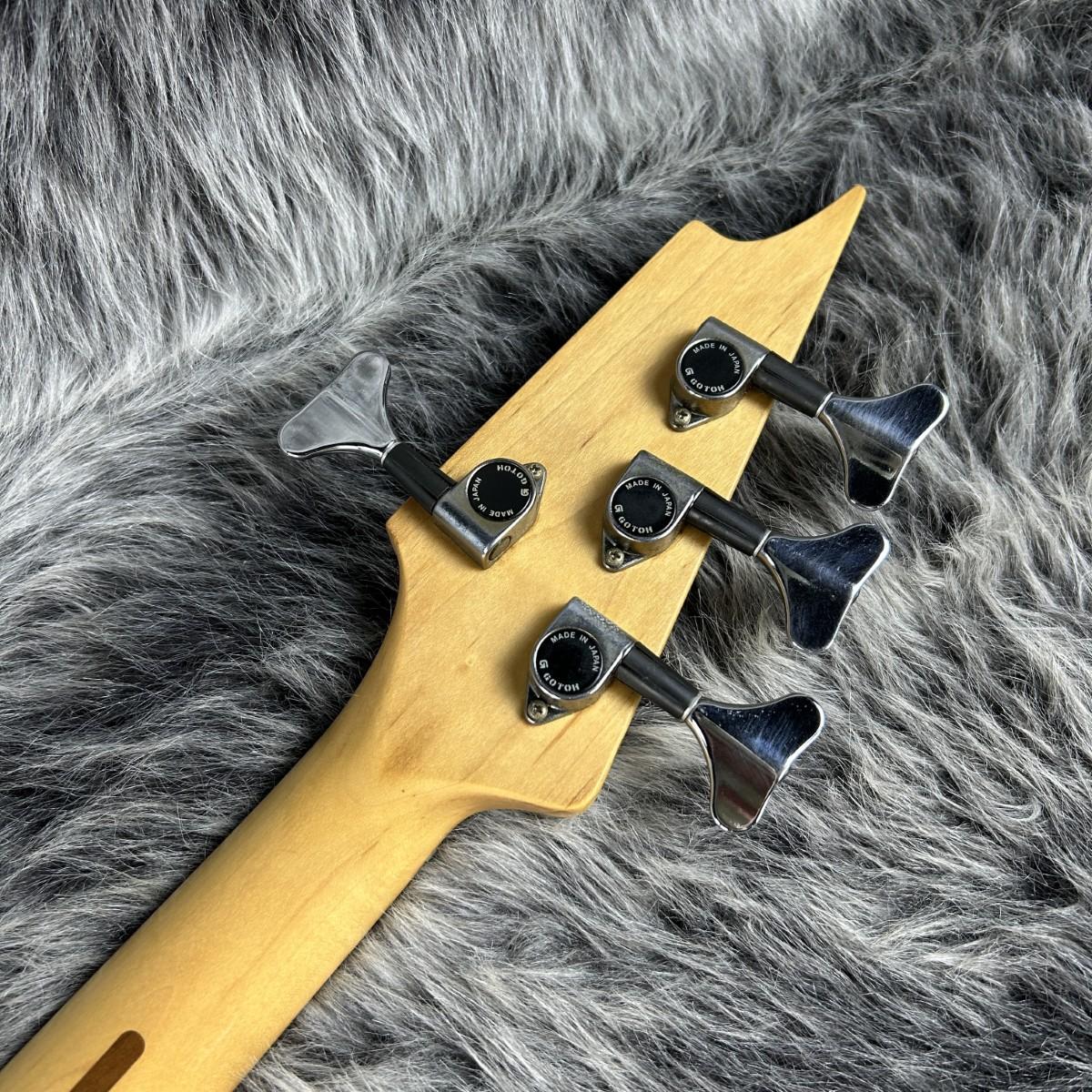 KB-CROSS PJ Black Killer エレクトリック・ベース 変形タイプ 商品