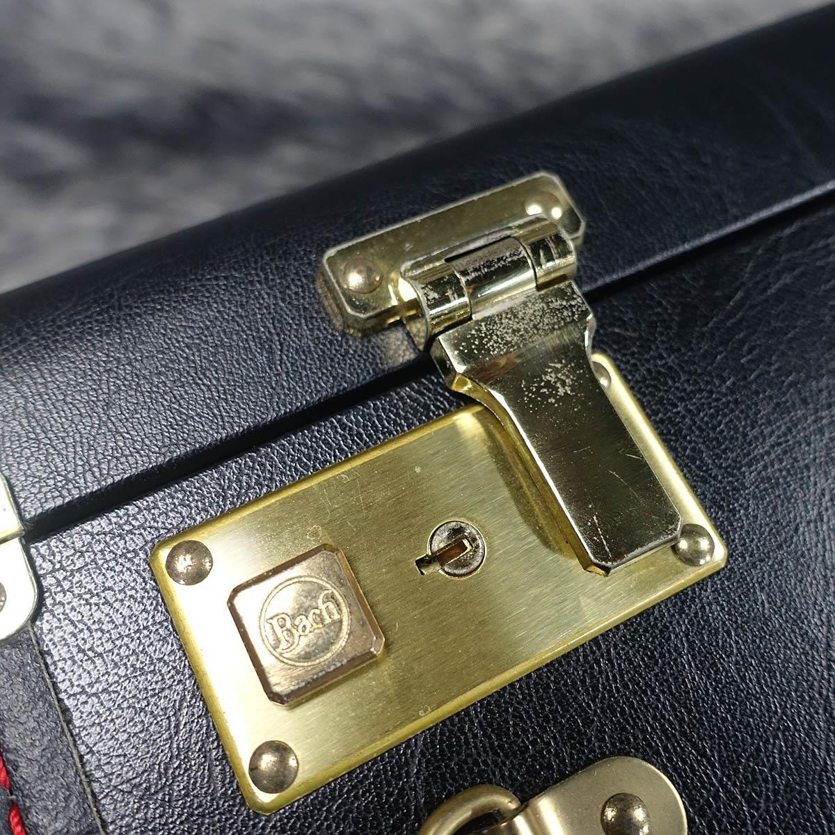 トランペットハードケース Bach 管楽器用アクセサリ その他 商品詳細