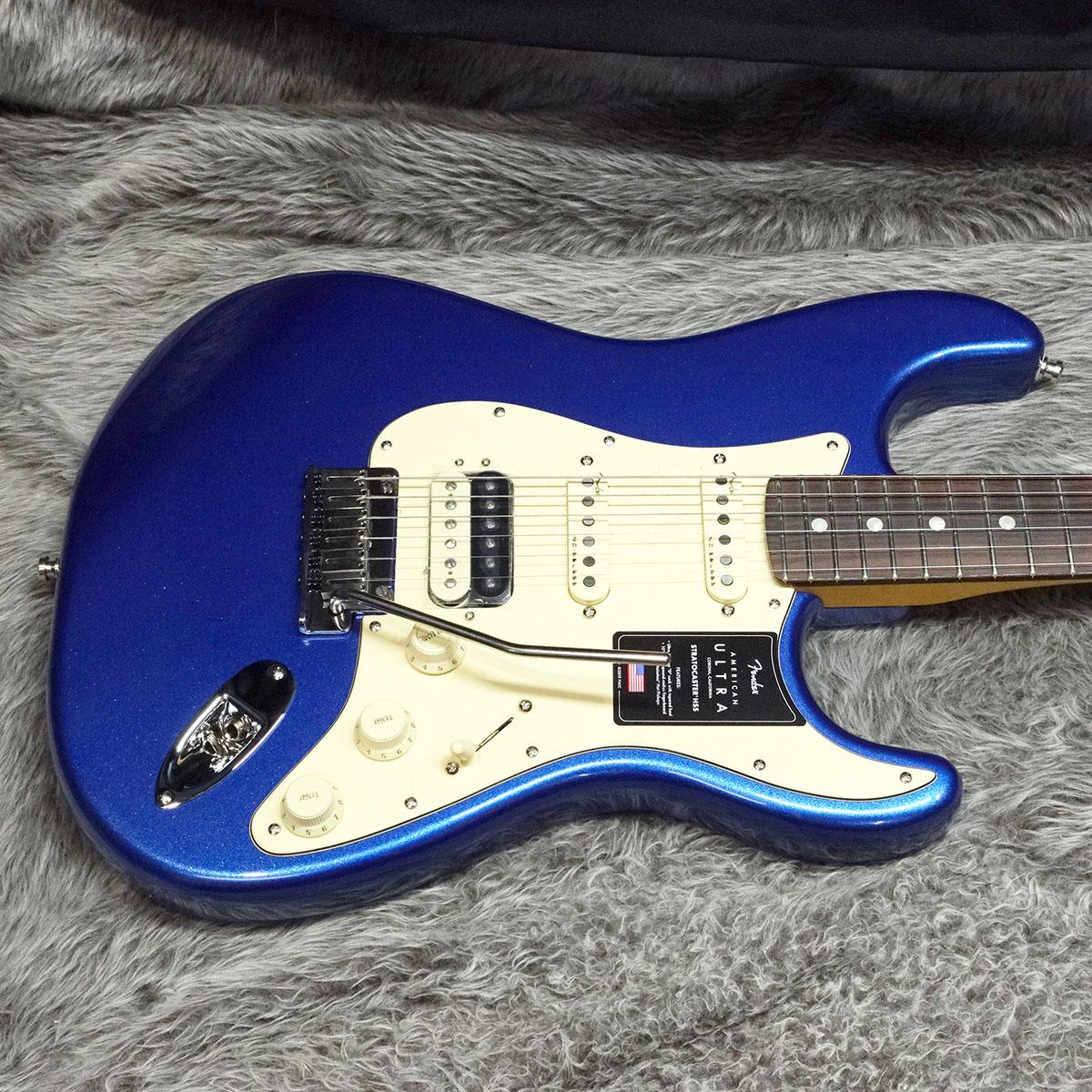 American Ultra Stratocaster HSS RW Cobra Blue Fender