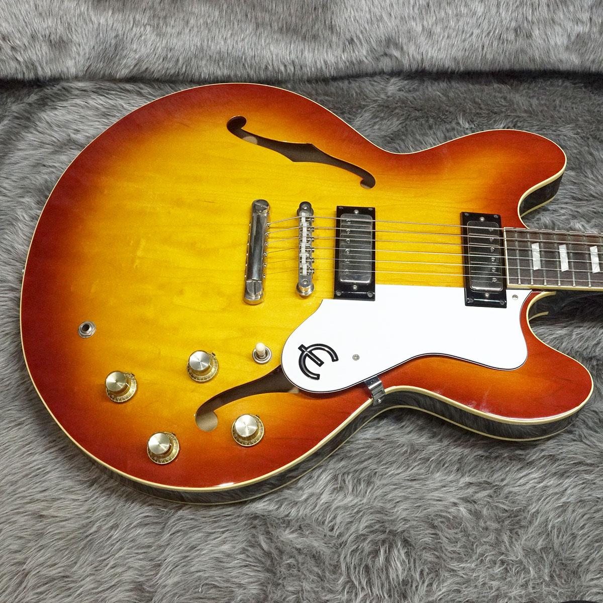 Limited Edition Elitist 1966 Custom Riviera Honey Burst Epiphone