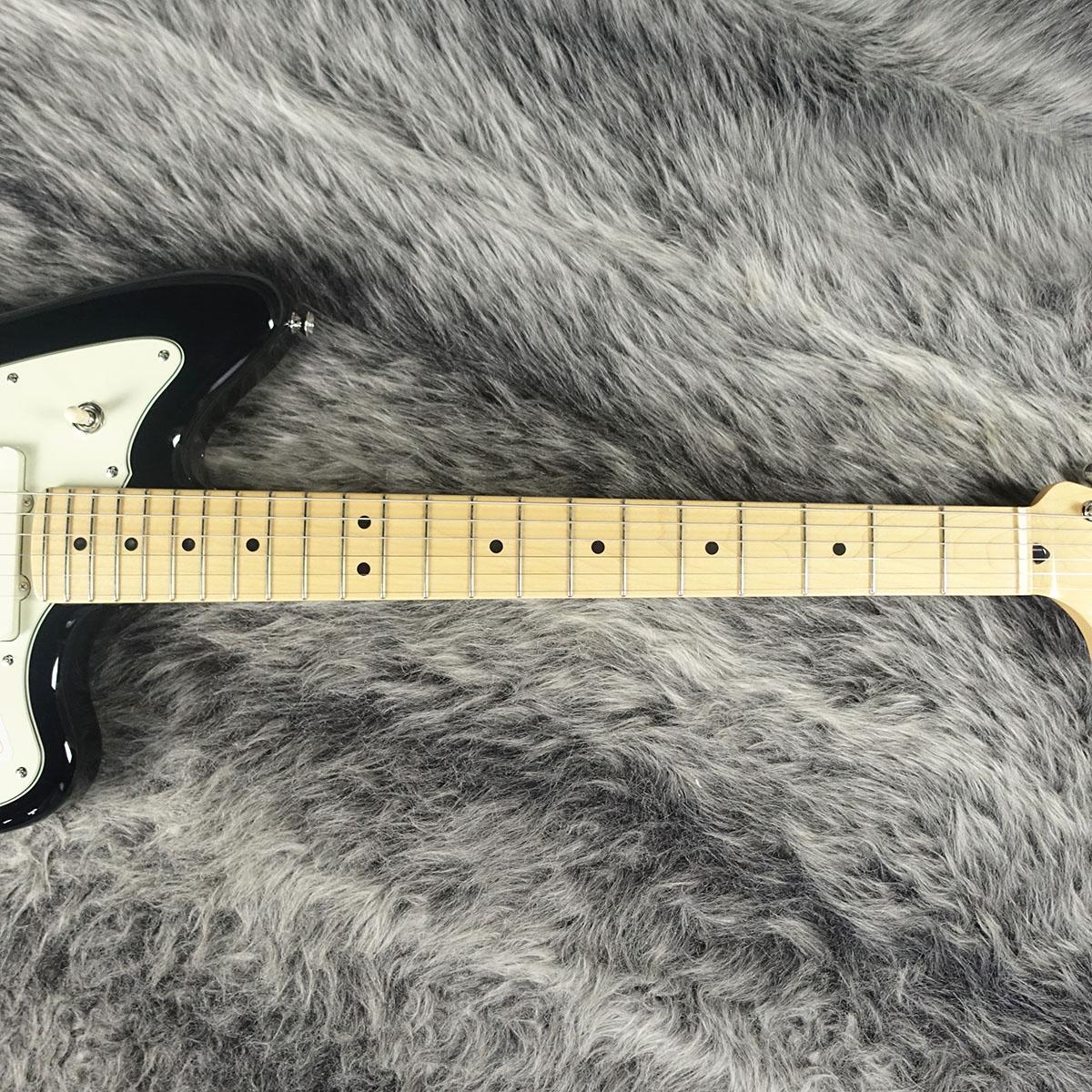 Made in Japan Hybrid II Jazzmaster Maple Fingerboard Black Fender