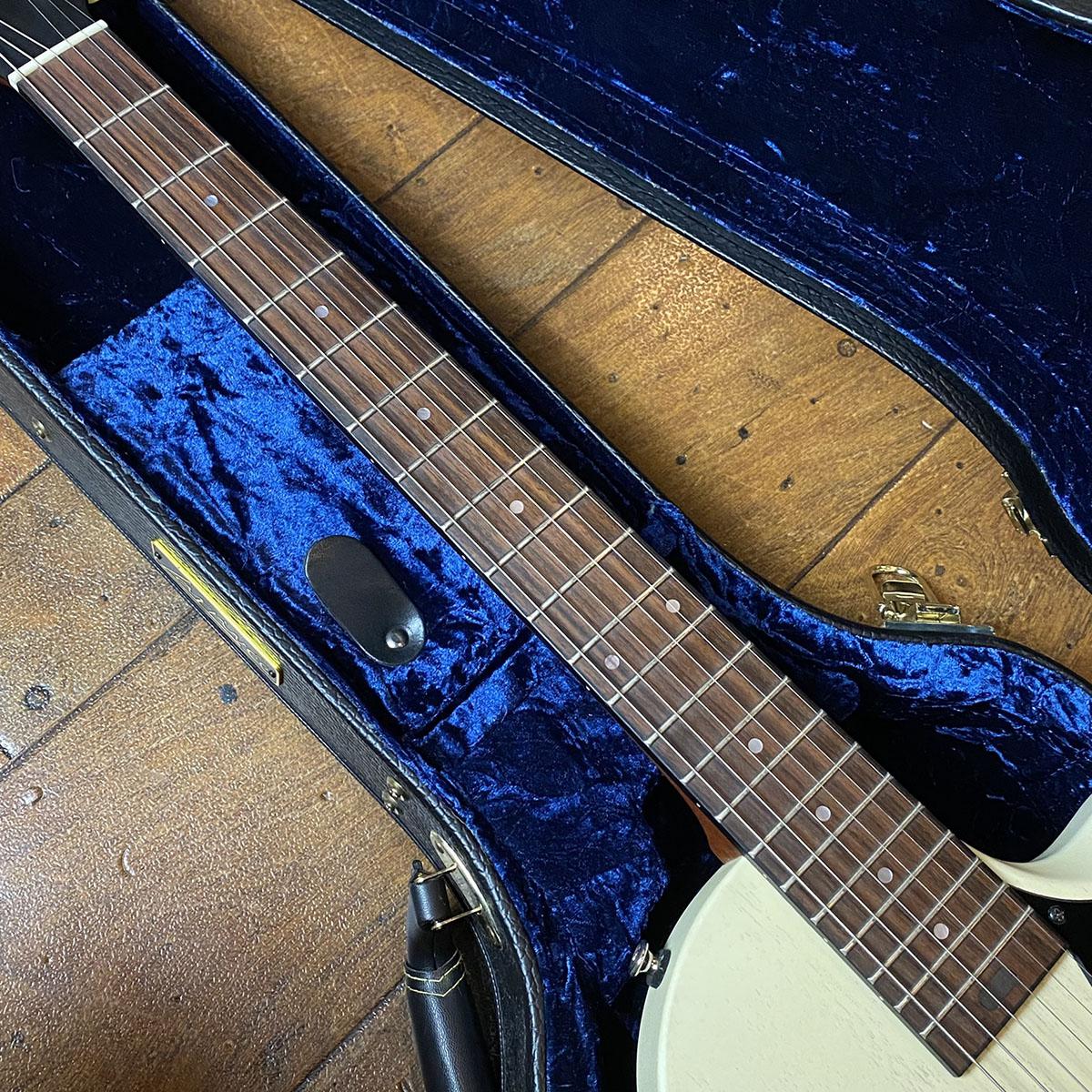 Ventura RS-2 TV Yellow Larrivee エレクトリックギター レスポール