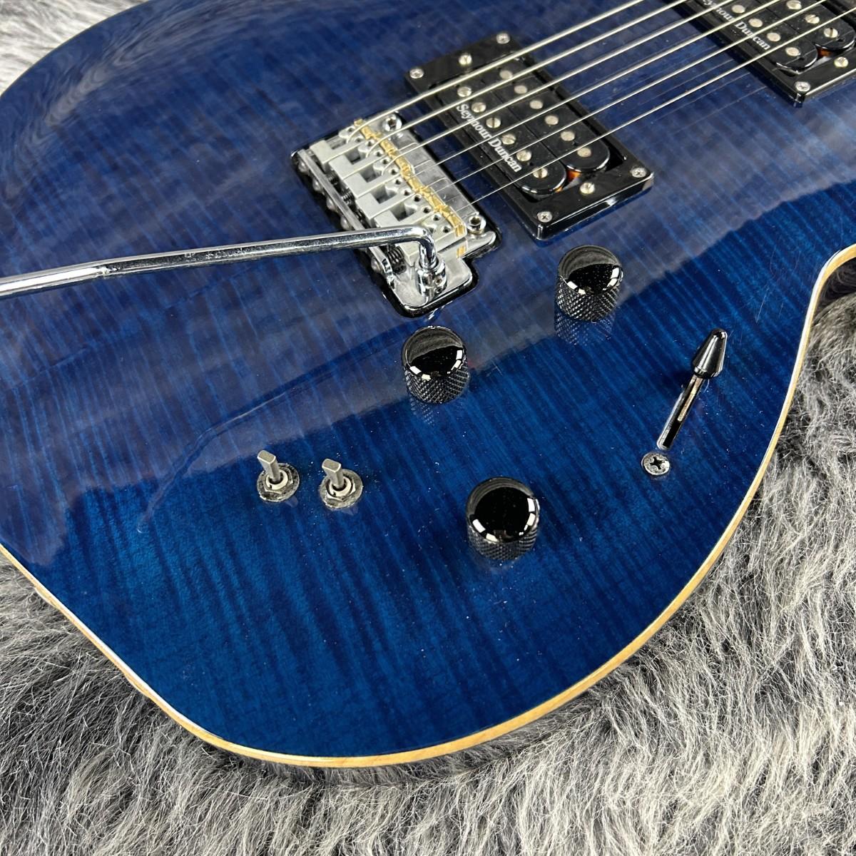 Godin LGXT エレキギター ブルー ギグバッグ付き ピエゾ出音不良あり。 LGXT Trans Blue Flame Godin エレクトリックギター その他のボディー