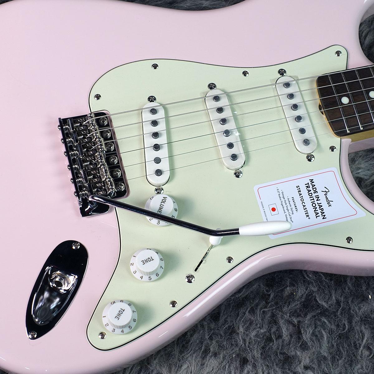 Made in Japan Traditional 60s Stratocaster Shell Pink Fender