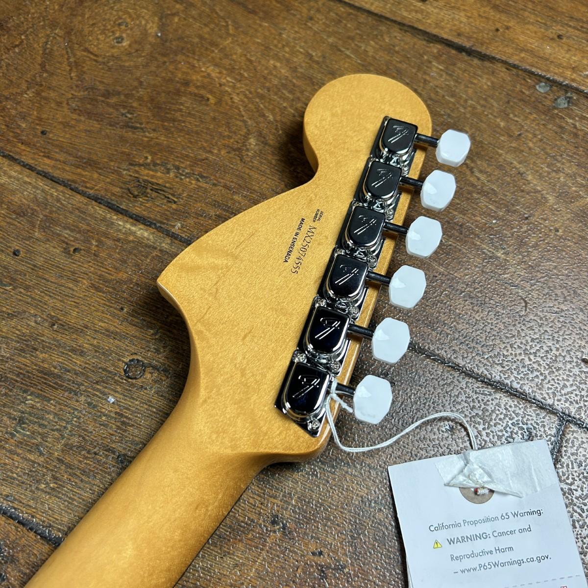 Vintera II 70s Competition Mustang Competition Burgundy Fender