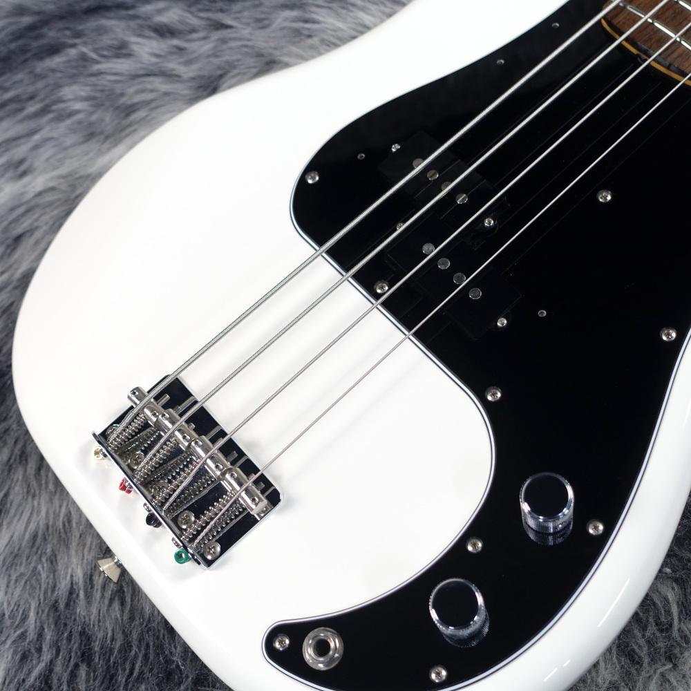 Made in Japan Traditional '70S Precision Bass Arctic White Fender