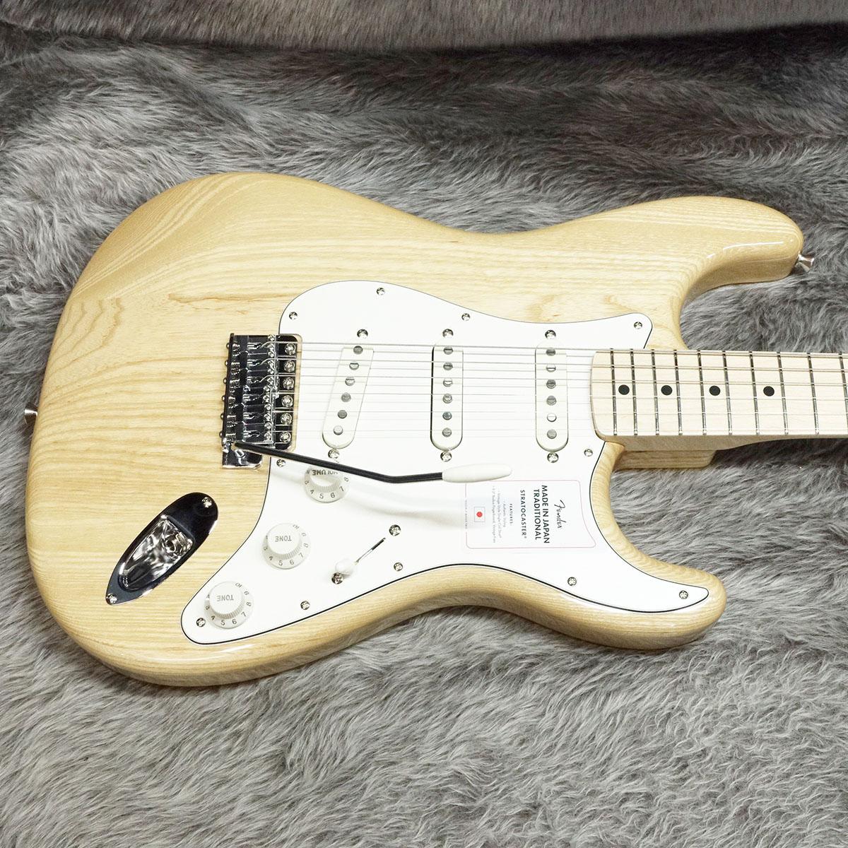 Made in Japan Traditional 70s Stratocaster MN Natural Fender
