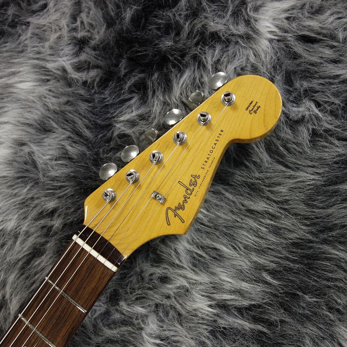MIJ Traditional '60s Stratocaster Blue Flower Fender