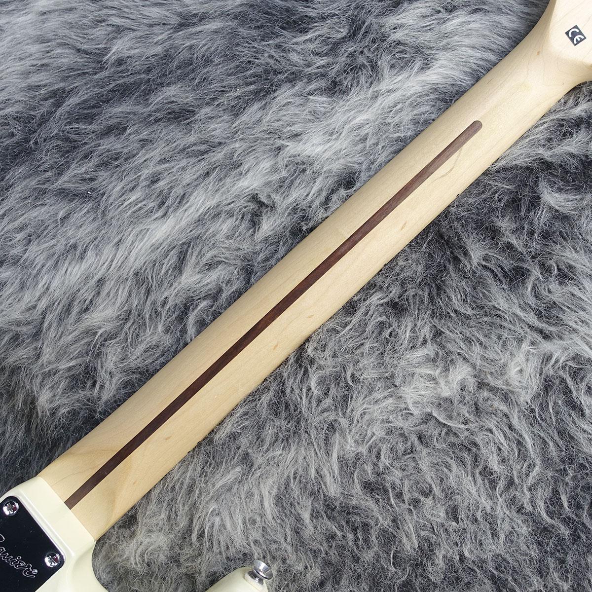 Deluxe Stratocaster / Pearl White Squier エレクトリックギター