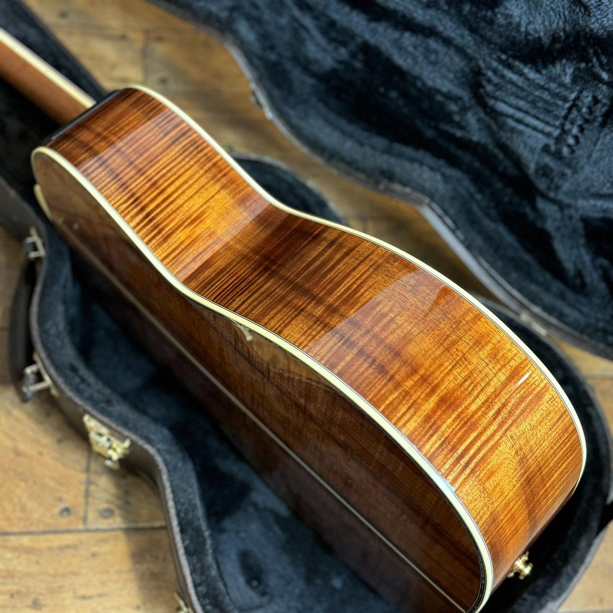 DSP400 All Solid Figured Hawaiian Koa Takamine アコースティック