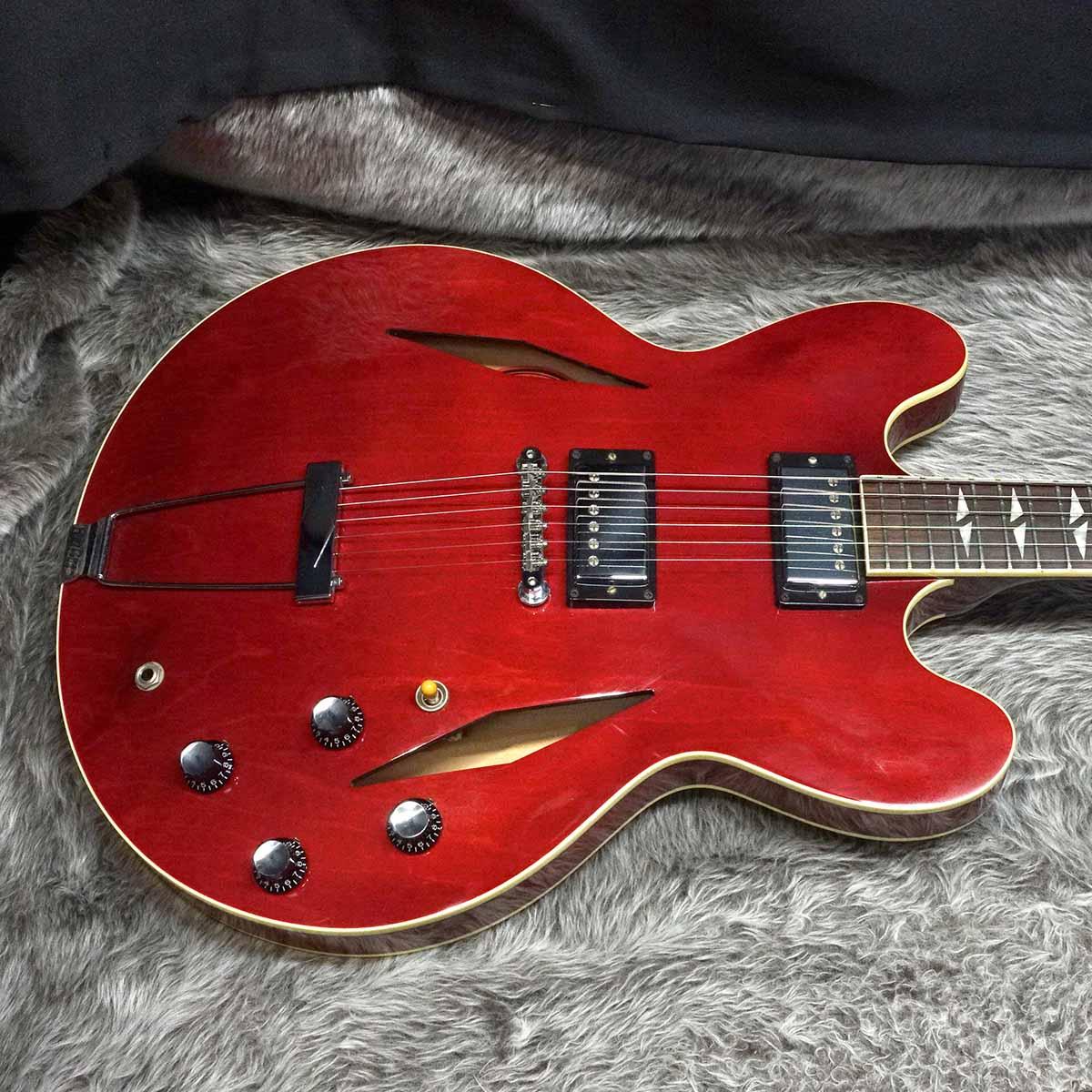 未完成trini lopez 335 Premier Guitar掲載記事: 1967 Gibson Trini Lopez Standard | Gibson