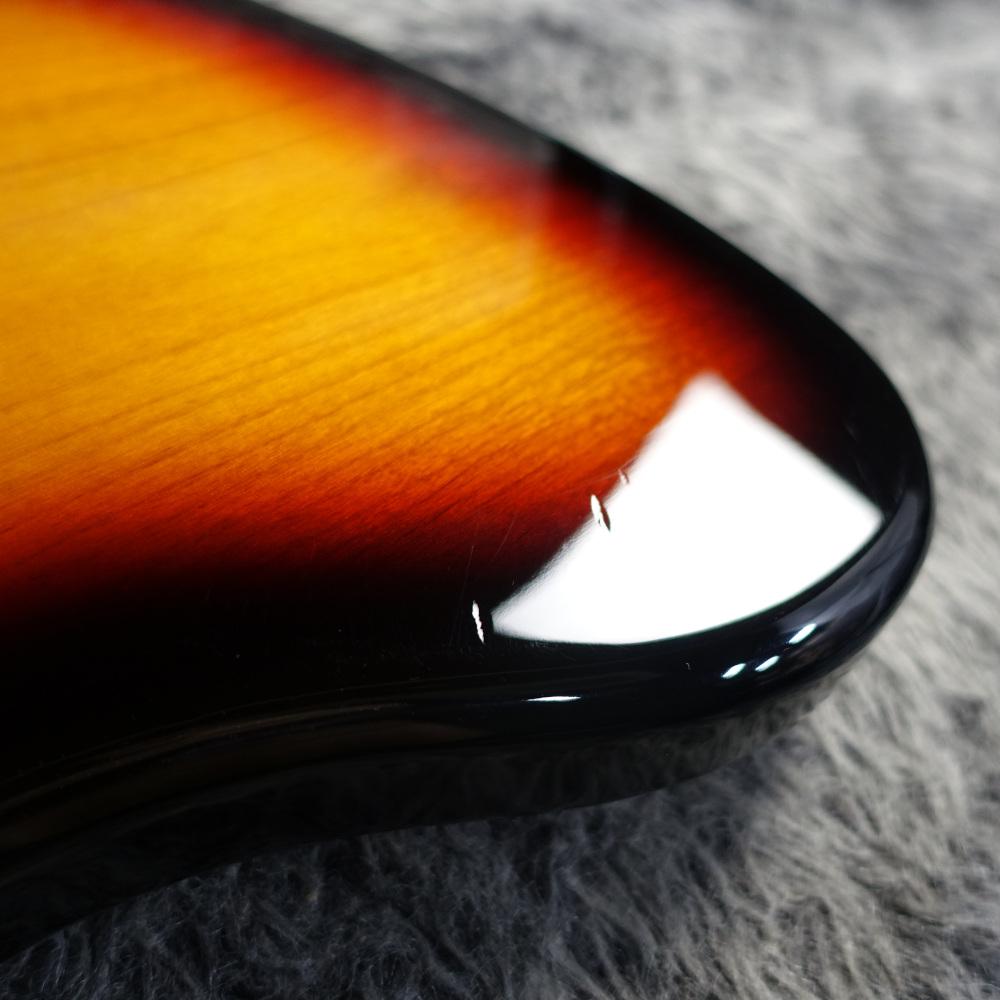 Made in Japan Heritage 60s Jazzmaster 3-Color Sunburst Fender