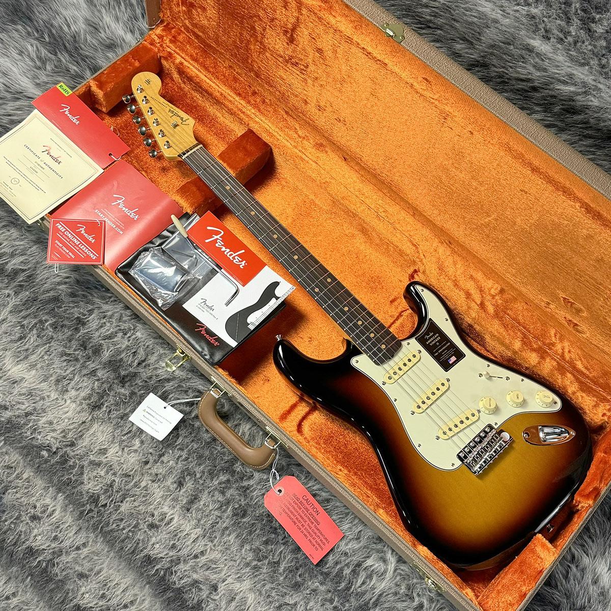 American Vintage II 1961 Stratocaster 3-Color Sunburst Fender