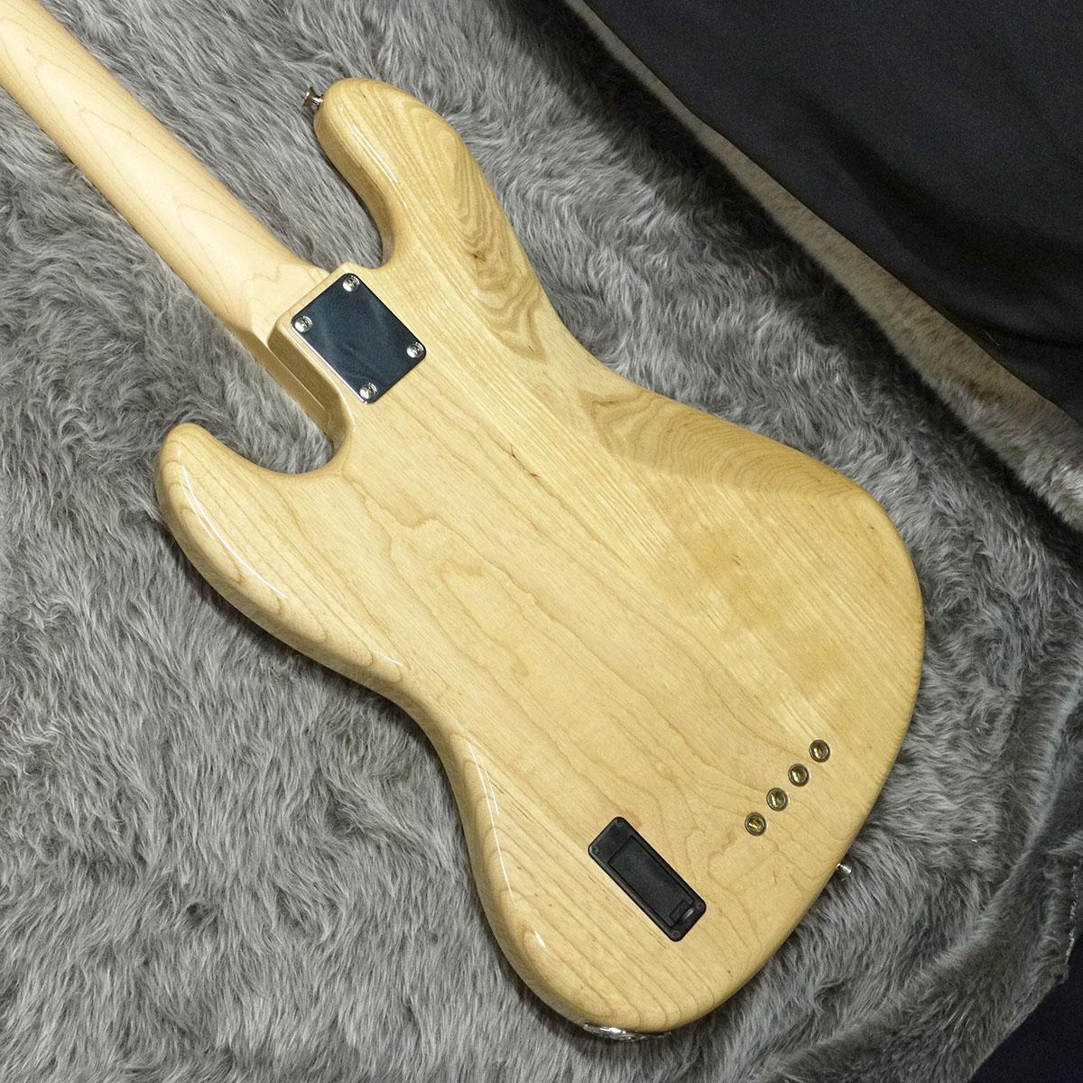 Made in Japan Limited Active Jazz Bass MN Natural Fender Japan