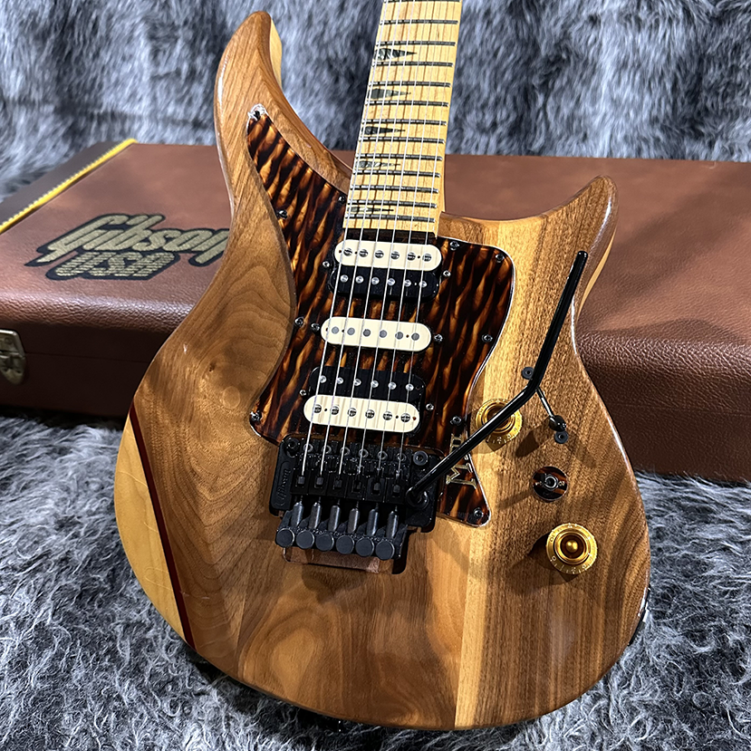 アメリカ　アンティーク　モダン　三枚　1981.1979.1991 M-Ⅲ Deluxe Antique Natural 1991 Gibson エレクトリックギター