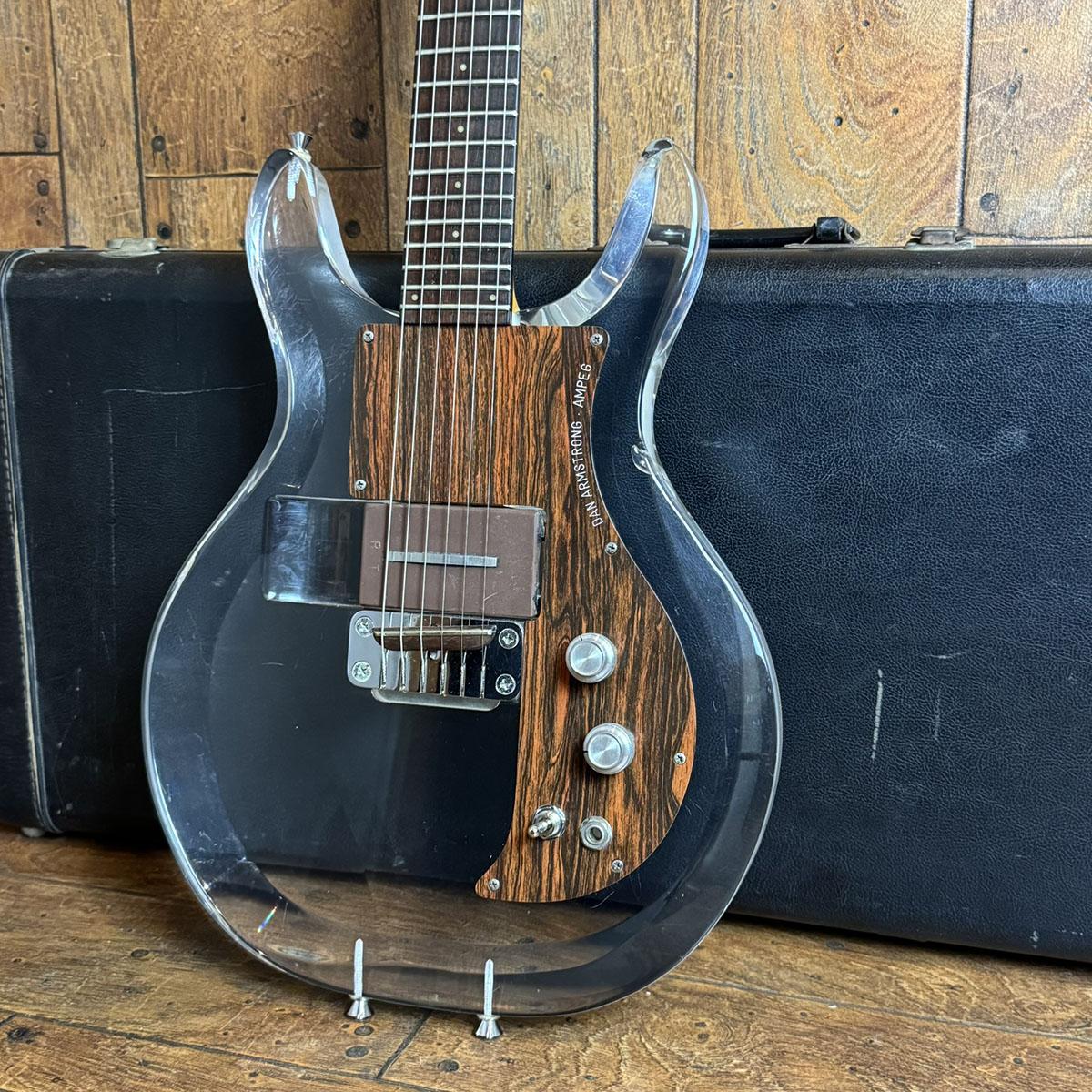 Dan Armstrong Lucite Guitar 1970 Ampeg エレクトリックギター 変形