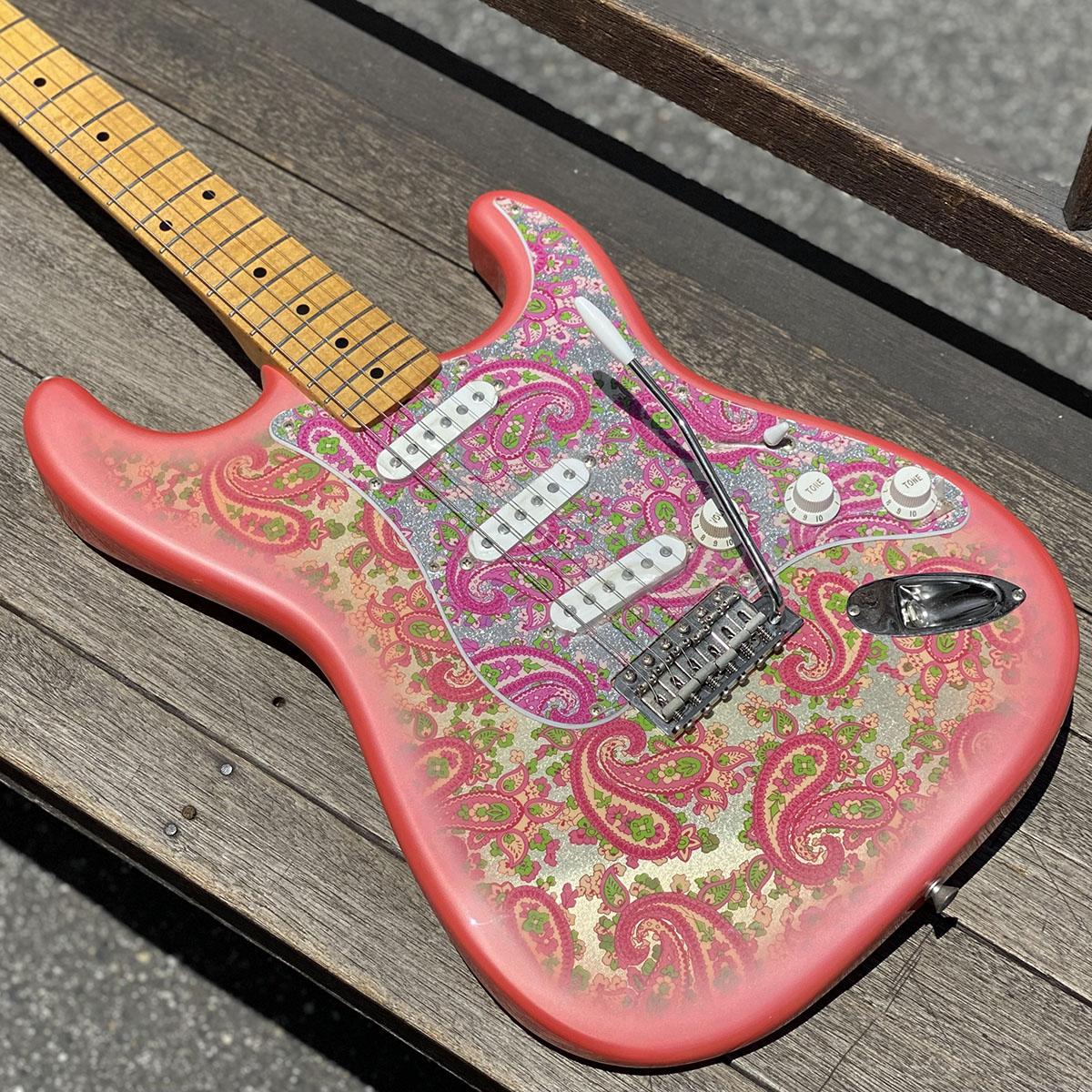 ST57-88 PRD Pink Paisley (Paisley Red) Fender Japan エレクトリック