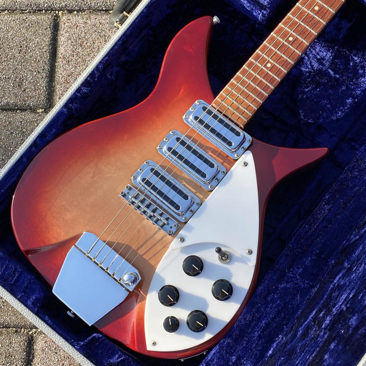 325 V63 Fireglo 1996 Rickenbacker エレクトリックギター その他の