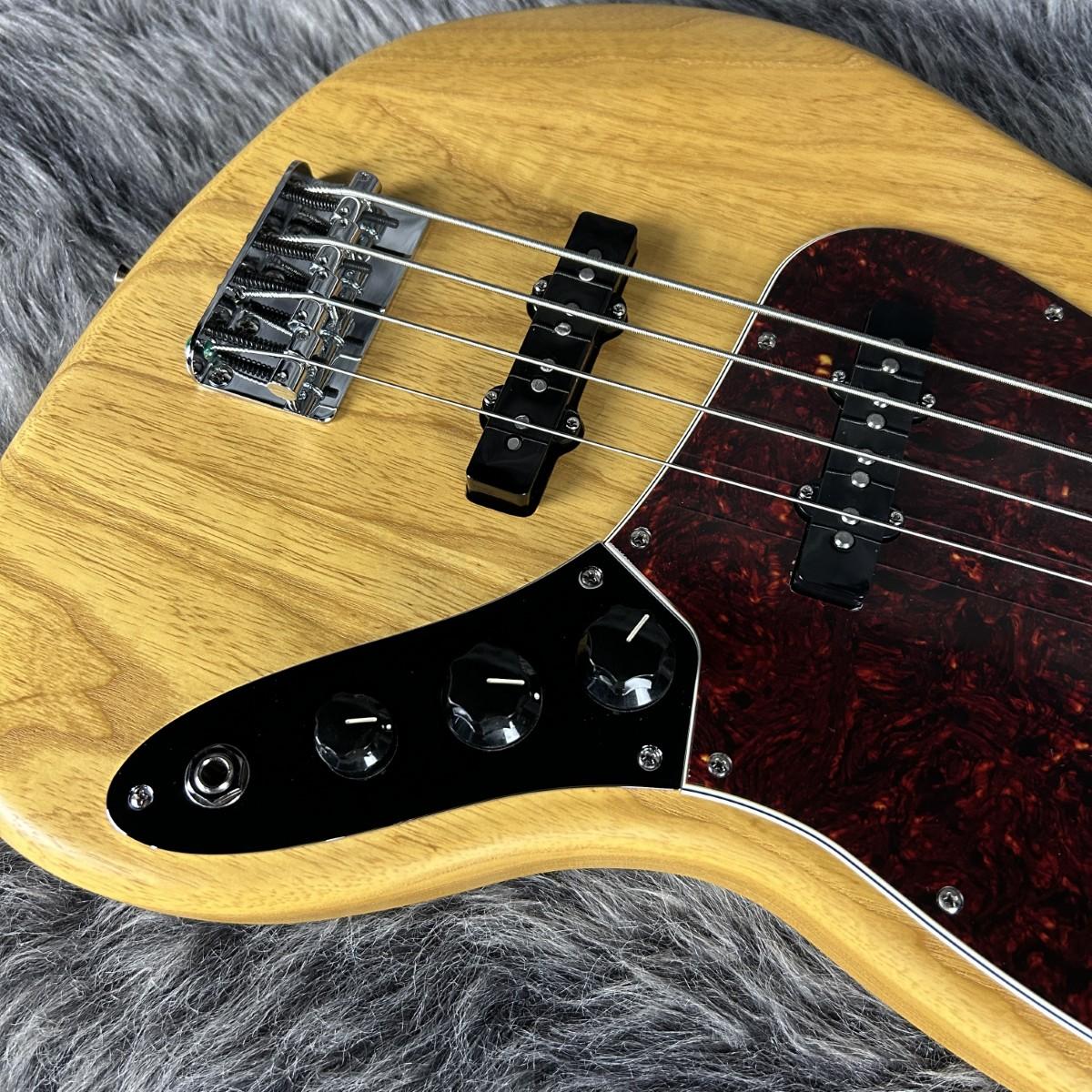 Made in Japan Limited Jazz Bass Raw Ash Rosewood Fingerboard